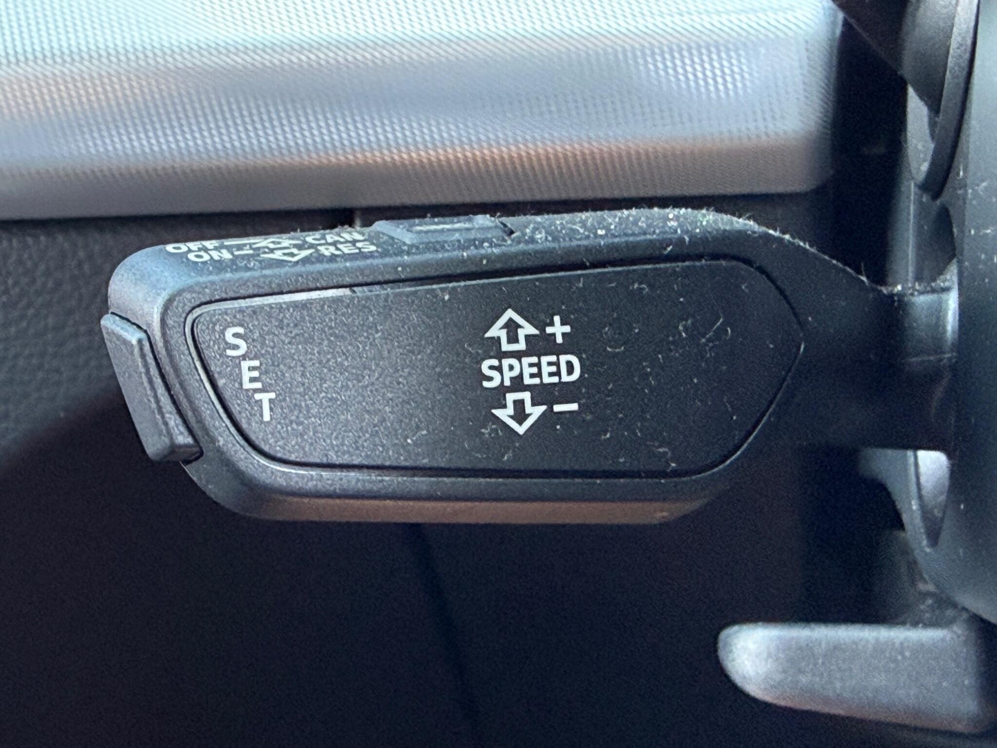 Audi Q5 - Image 25