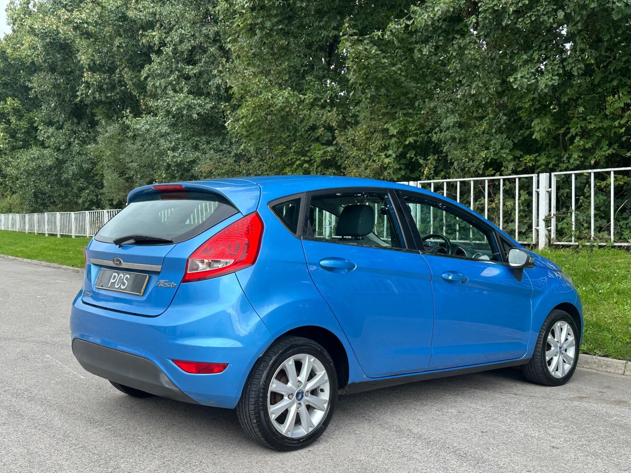 Ford Fiesta - Image 15