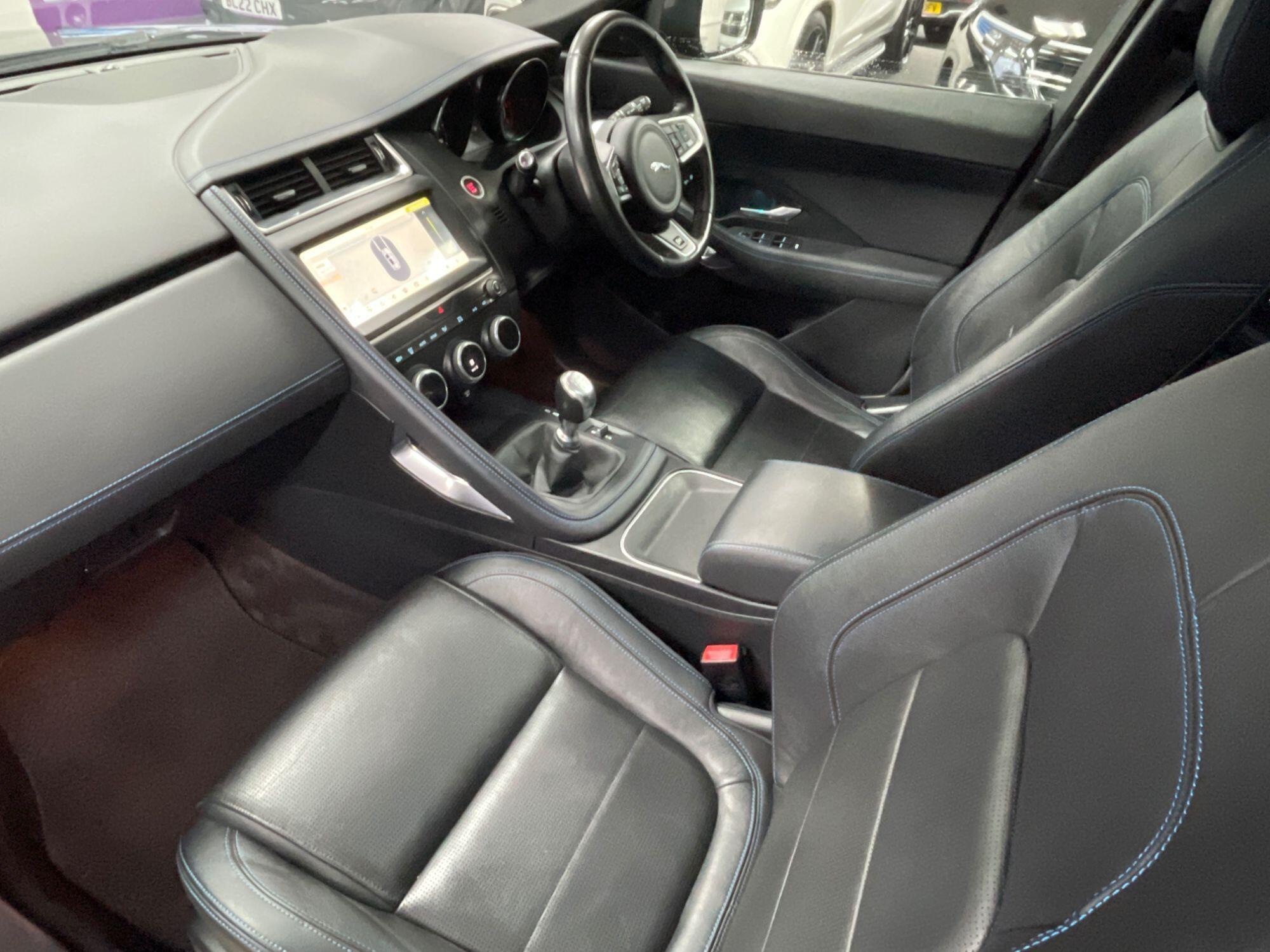 Jaguar E-Pace - Image 31