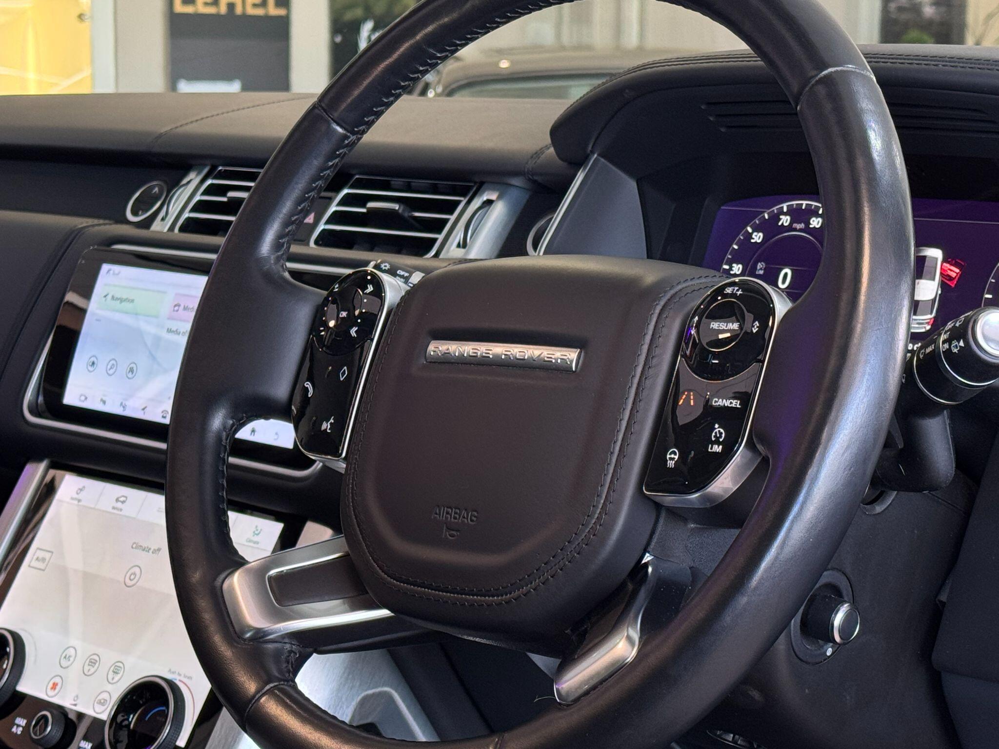 Land Rover Range Rover - Image 33