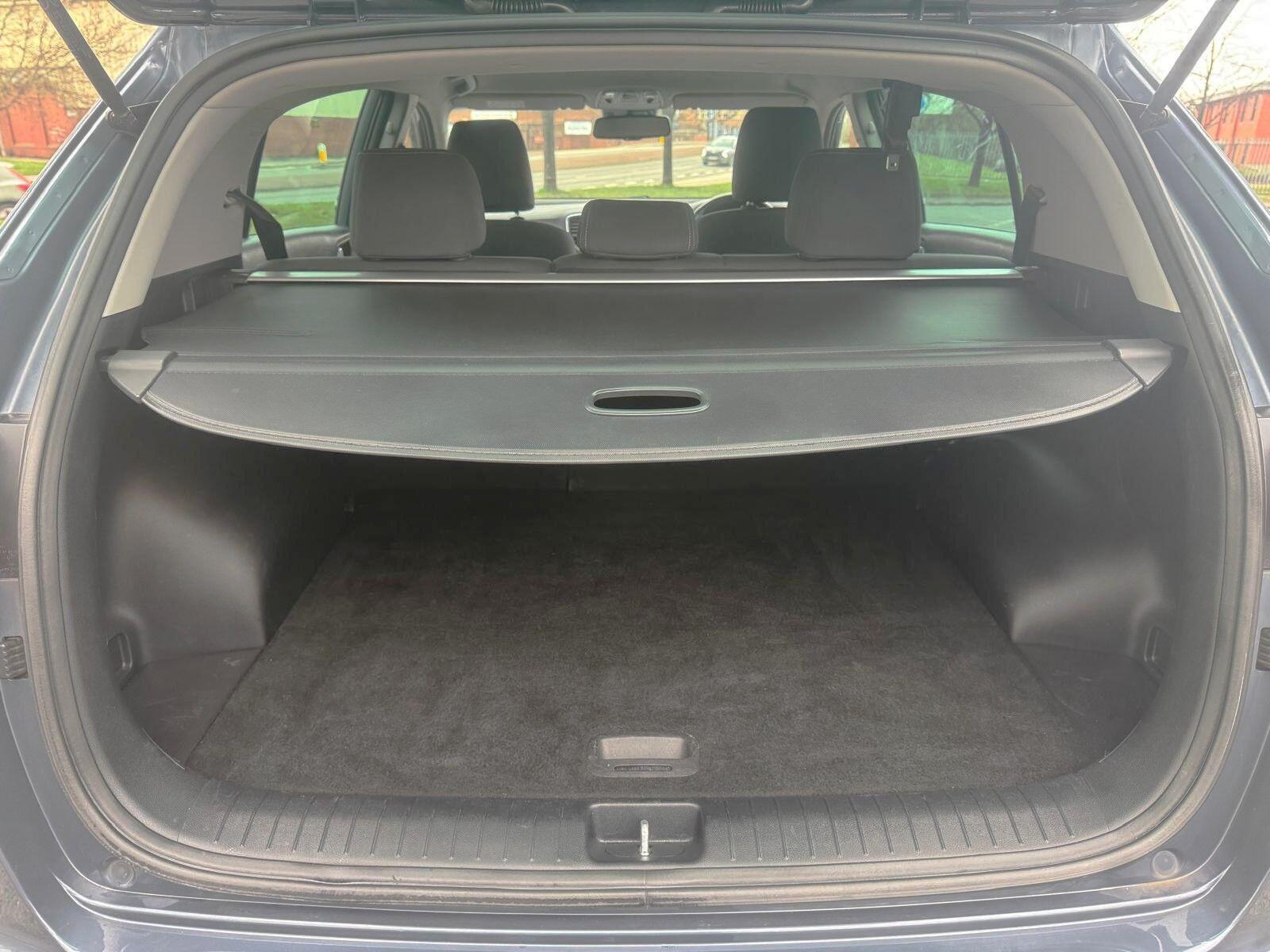 Kia Sportage - Image 44