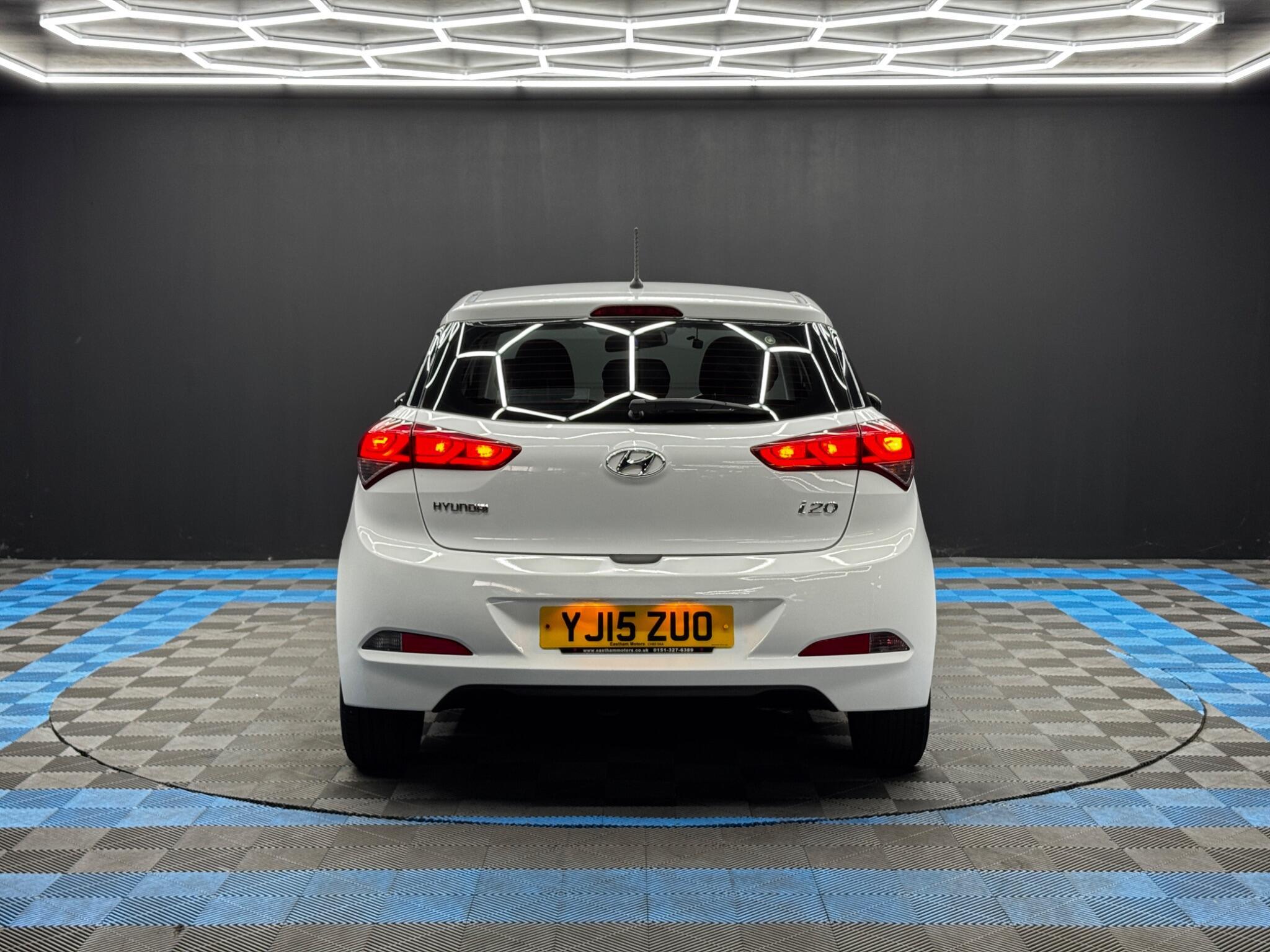 Hyundai i20 - Image 6