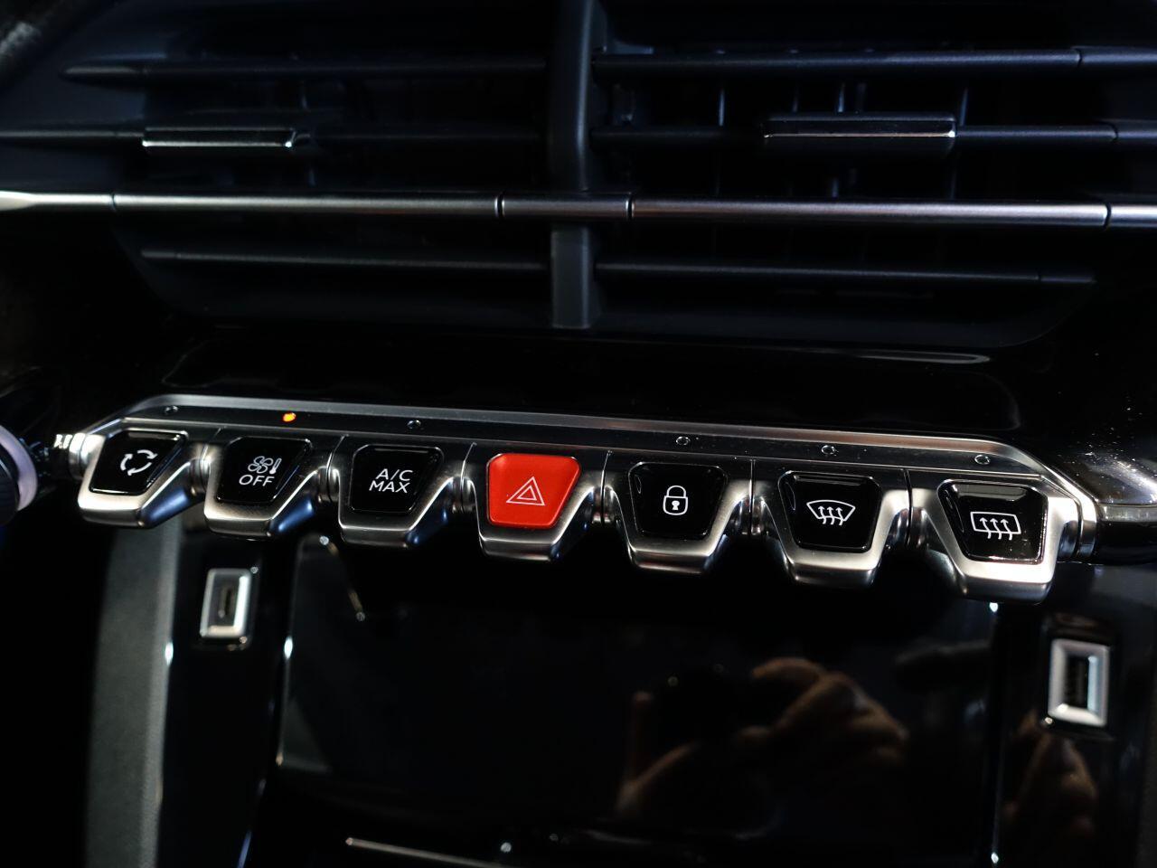 Peugeot E-208 - Image 14