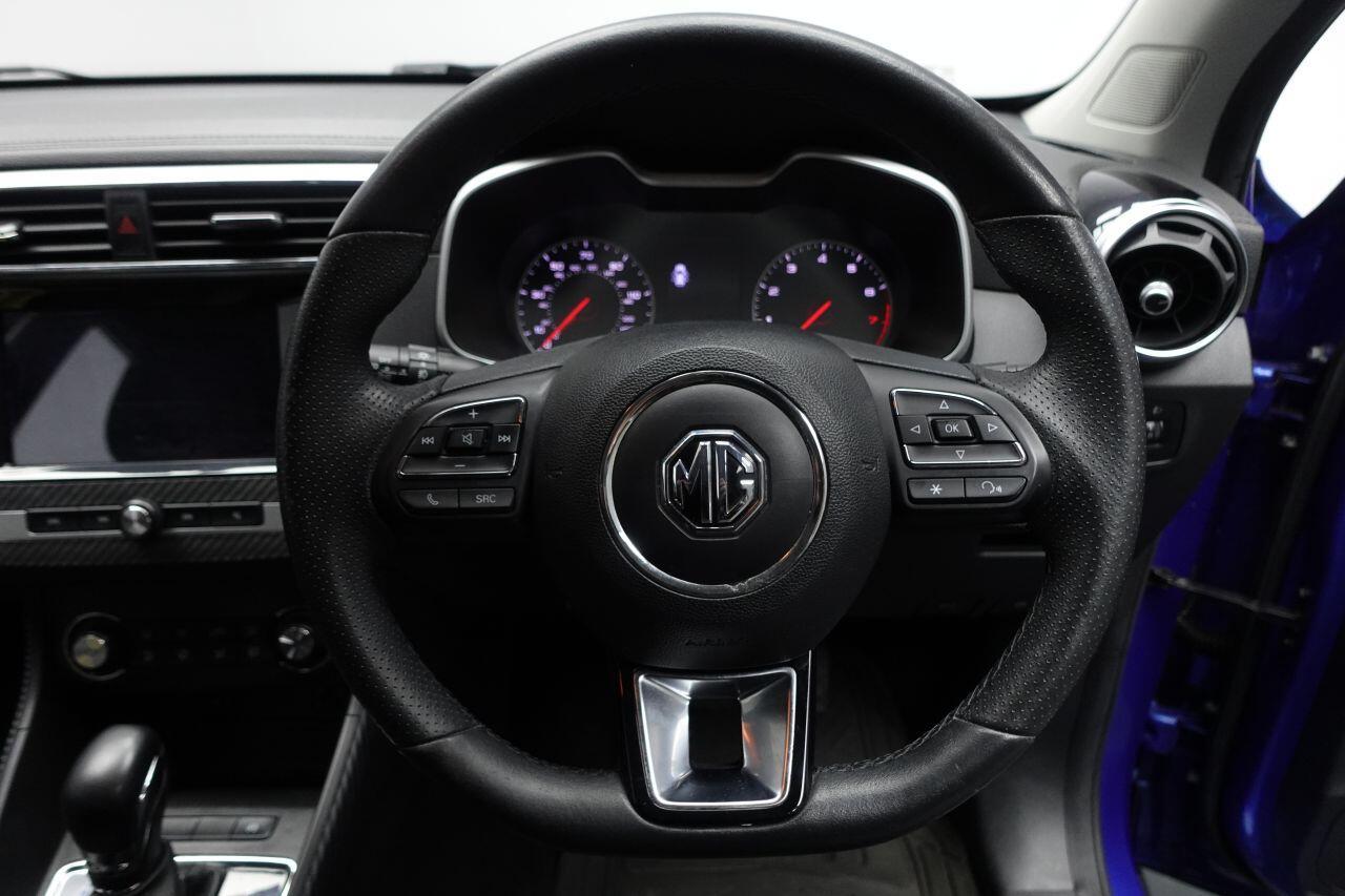 MG MG ZS - Image 30