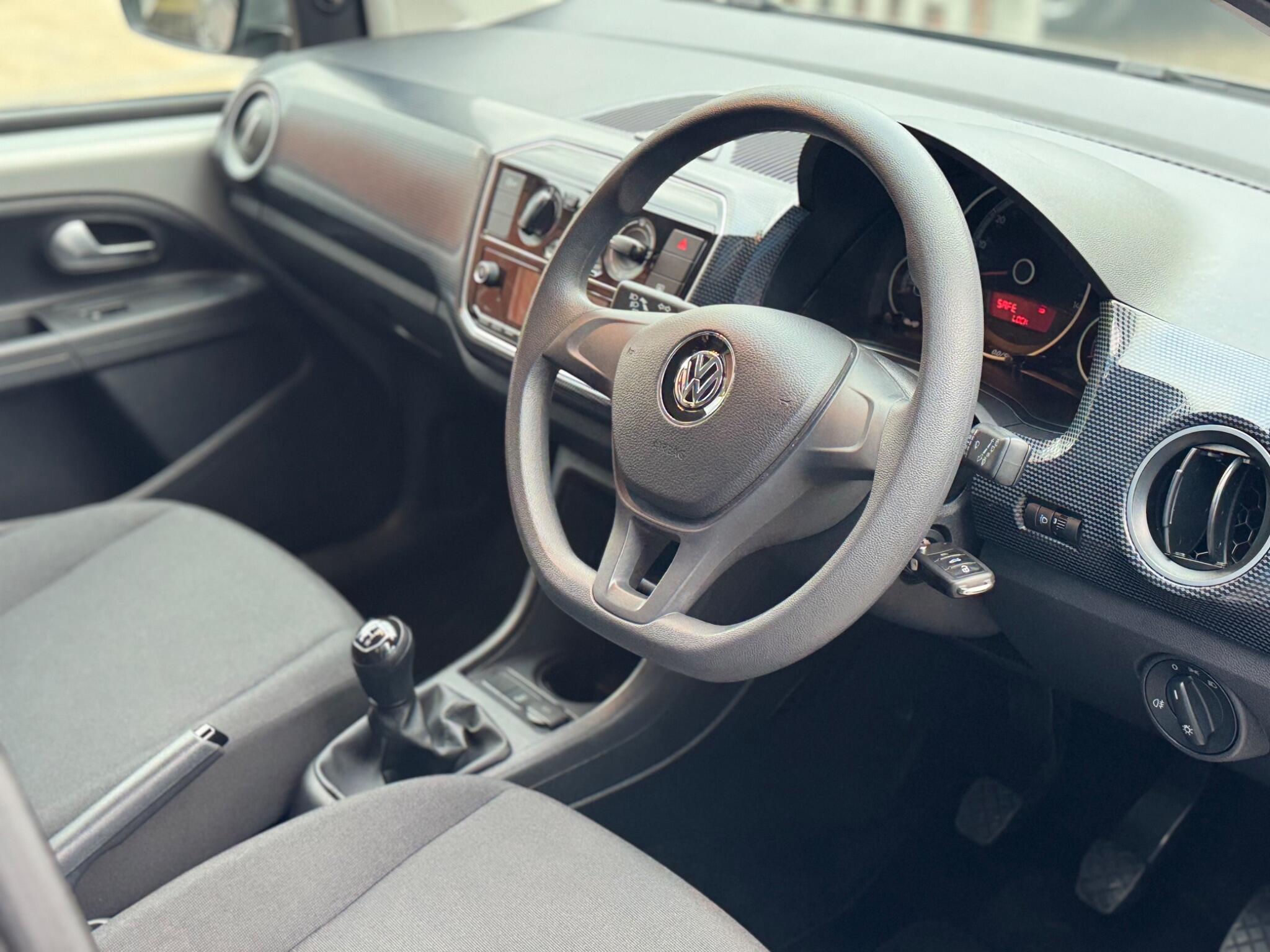 Volkswagen up! - Image 36