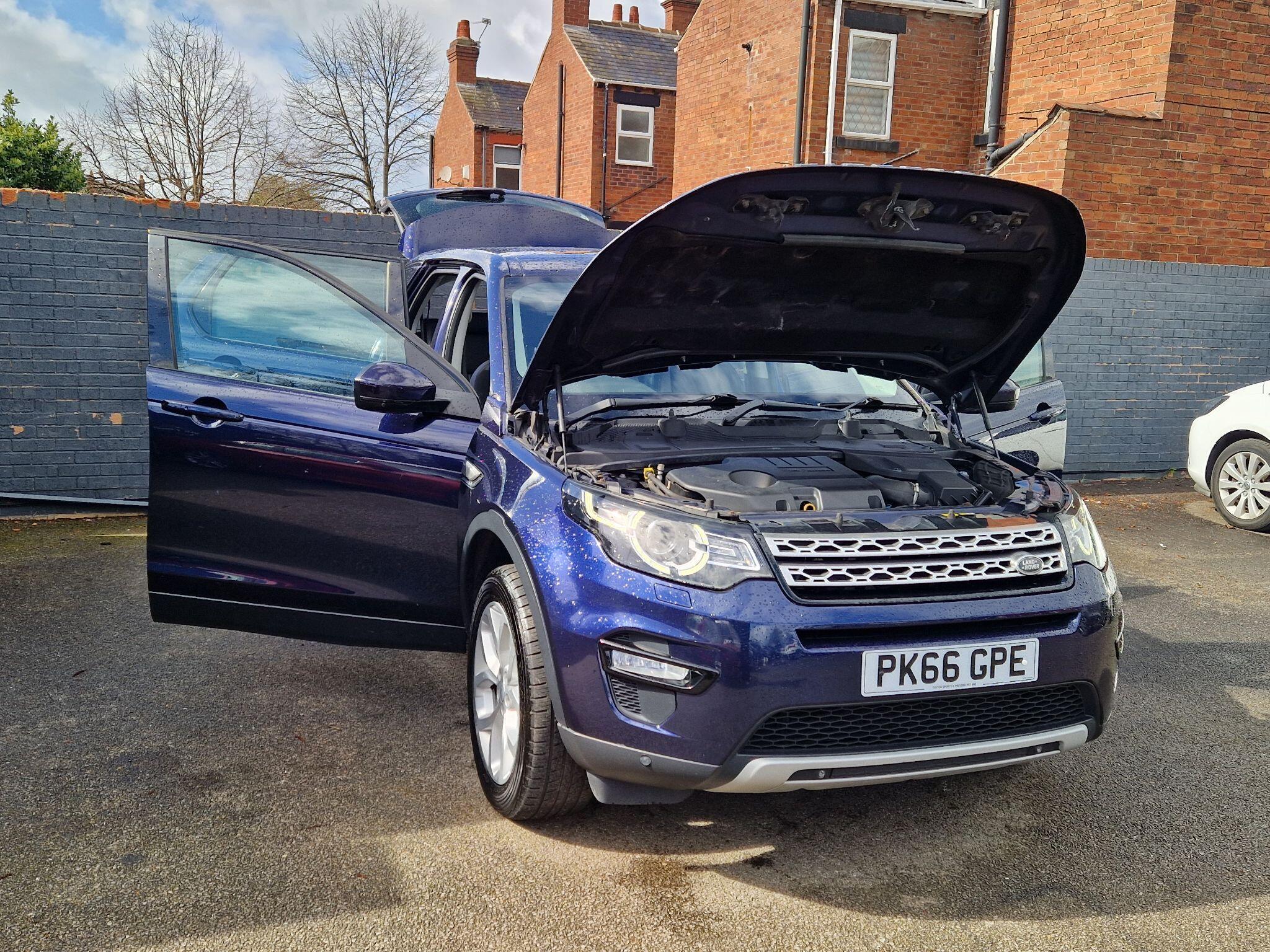 Land Rover DISCOVERY SPORT - Image 12