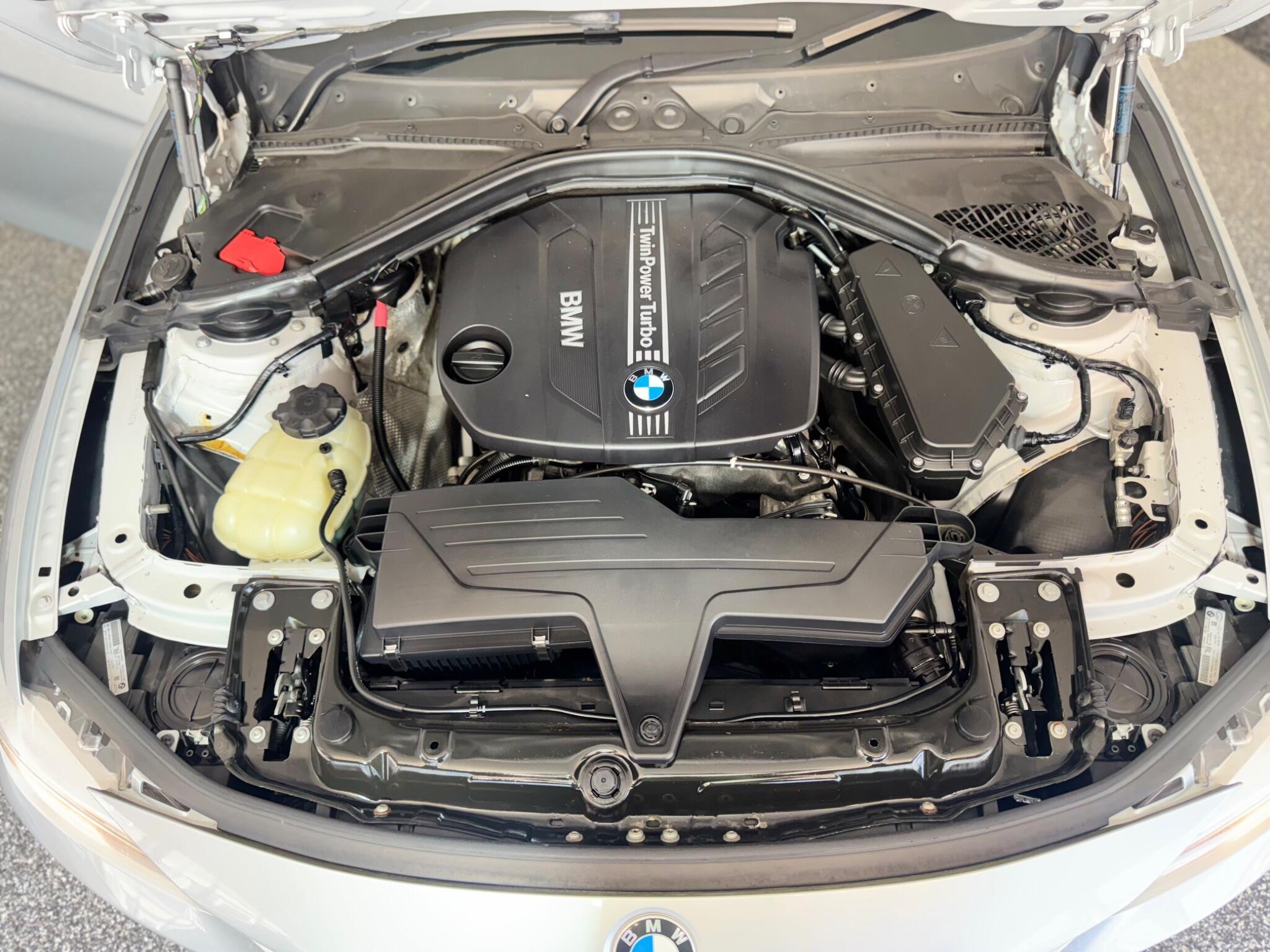 BMW 3 Series - Image 35