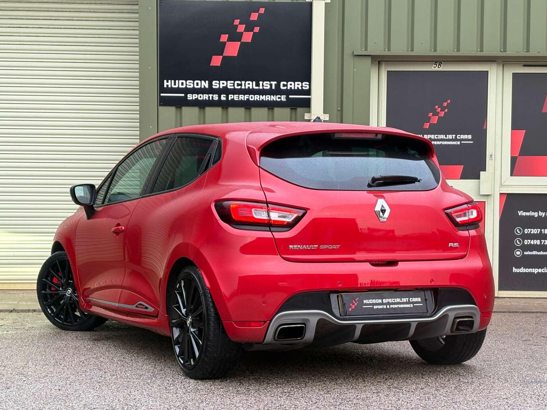 Renault Clio - Image 2