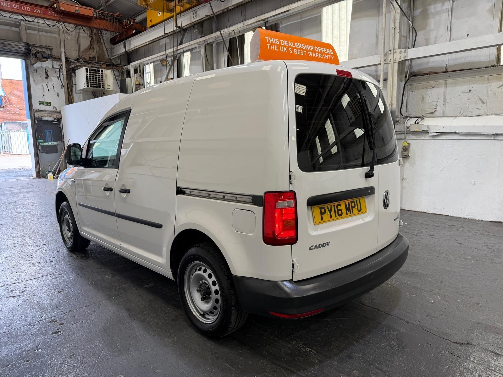 Volkswagen Caddy - Image 14