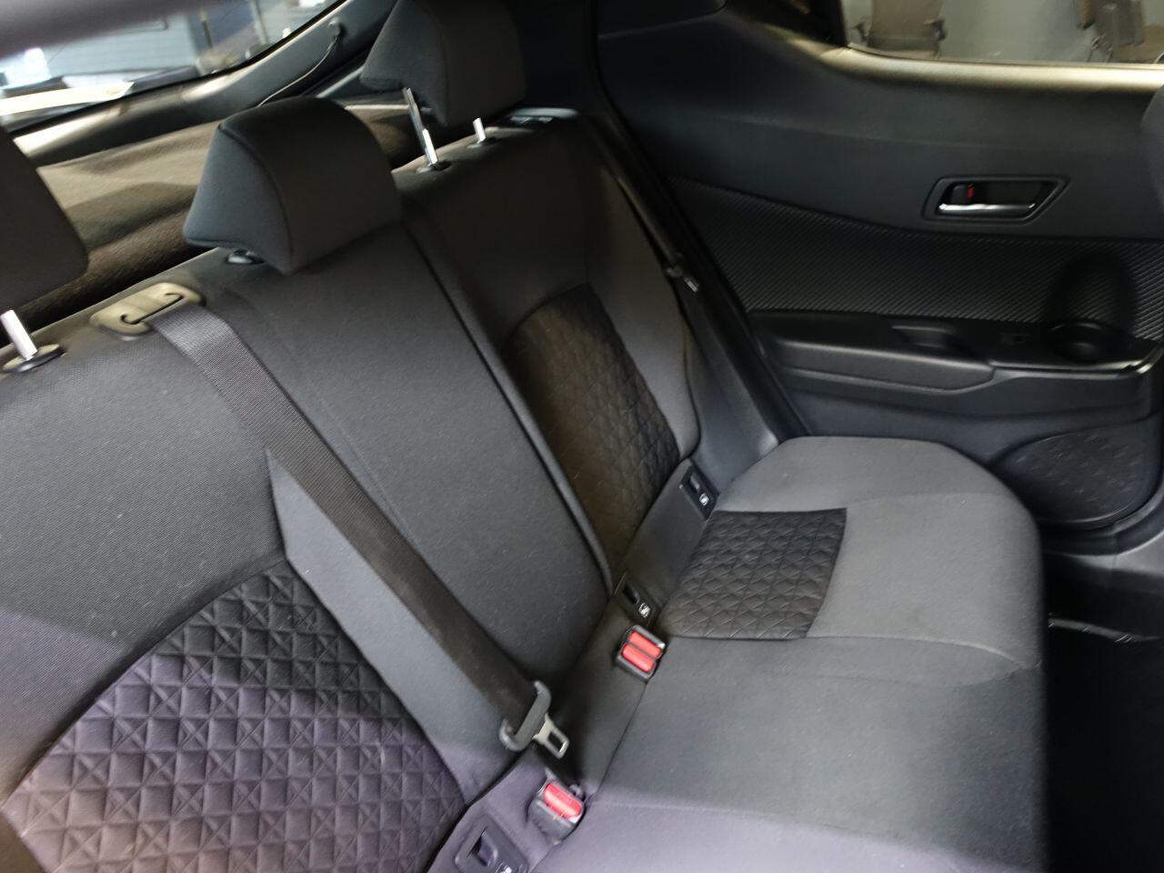Toyota C-Hr - Image 14
