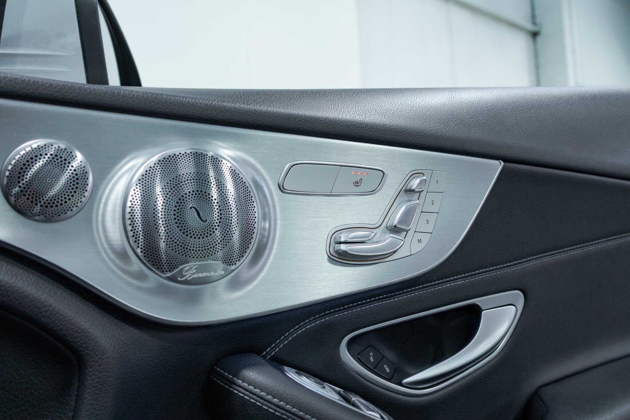 Mercedes C Class - Image 27