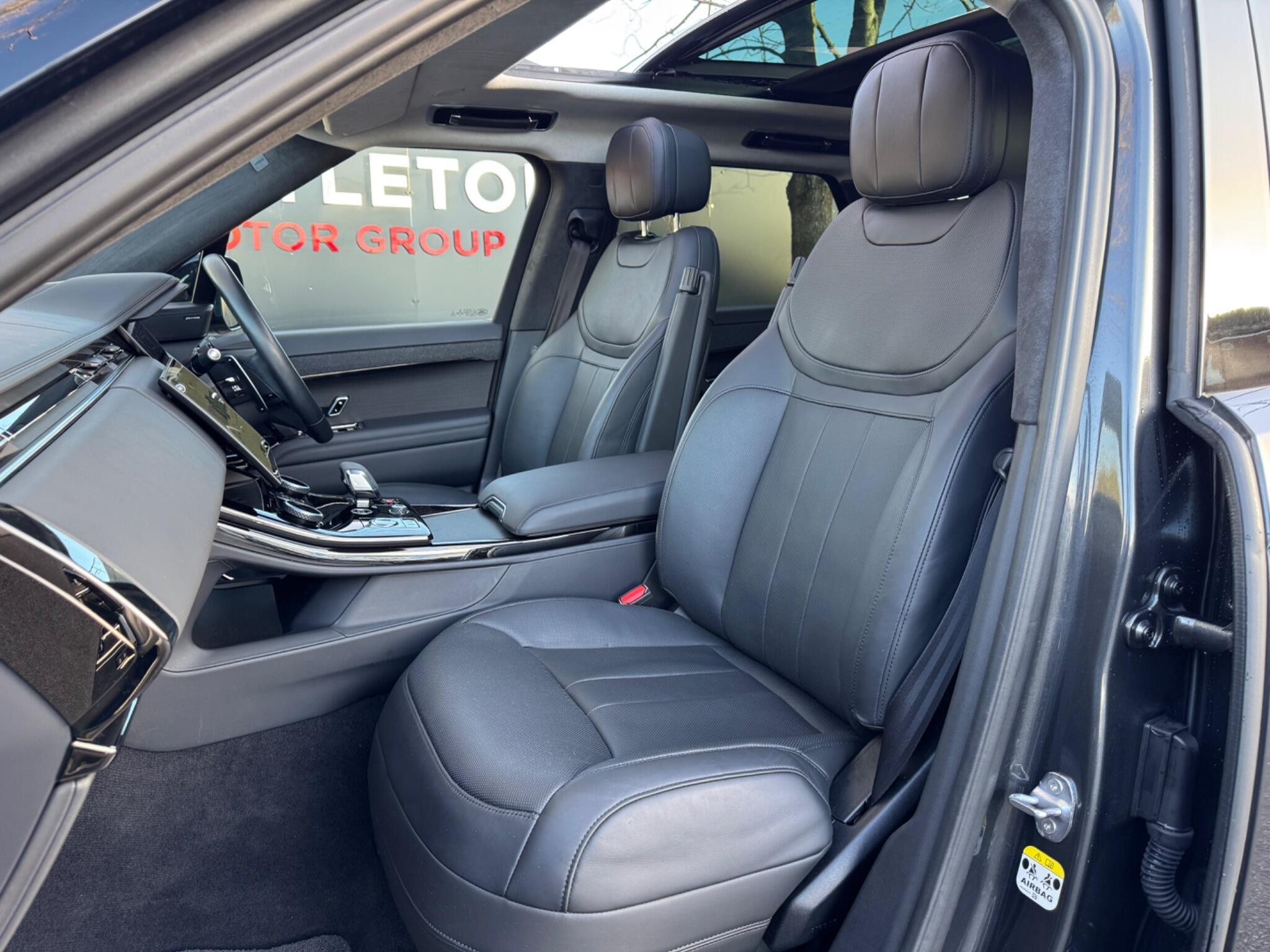 Land Rover RANGE ROVER SPORT - Image 17