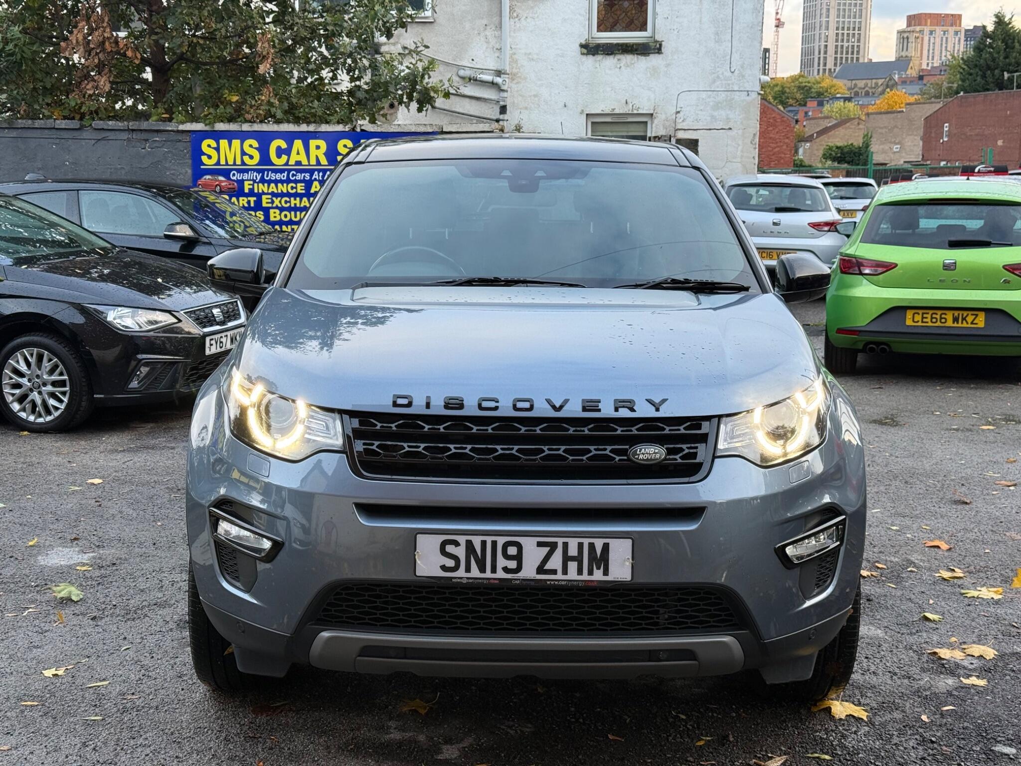 Land Rover DISCOVERY SPORT - Image 2