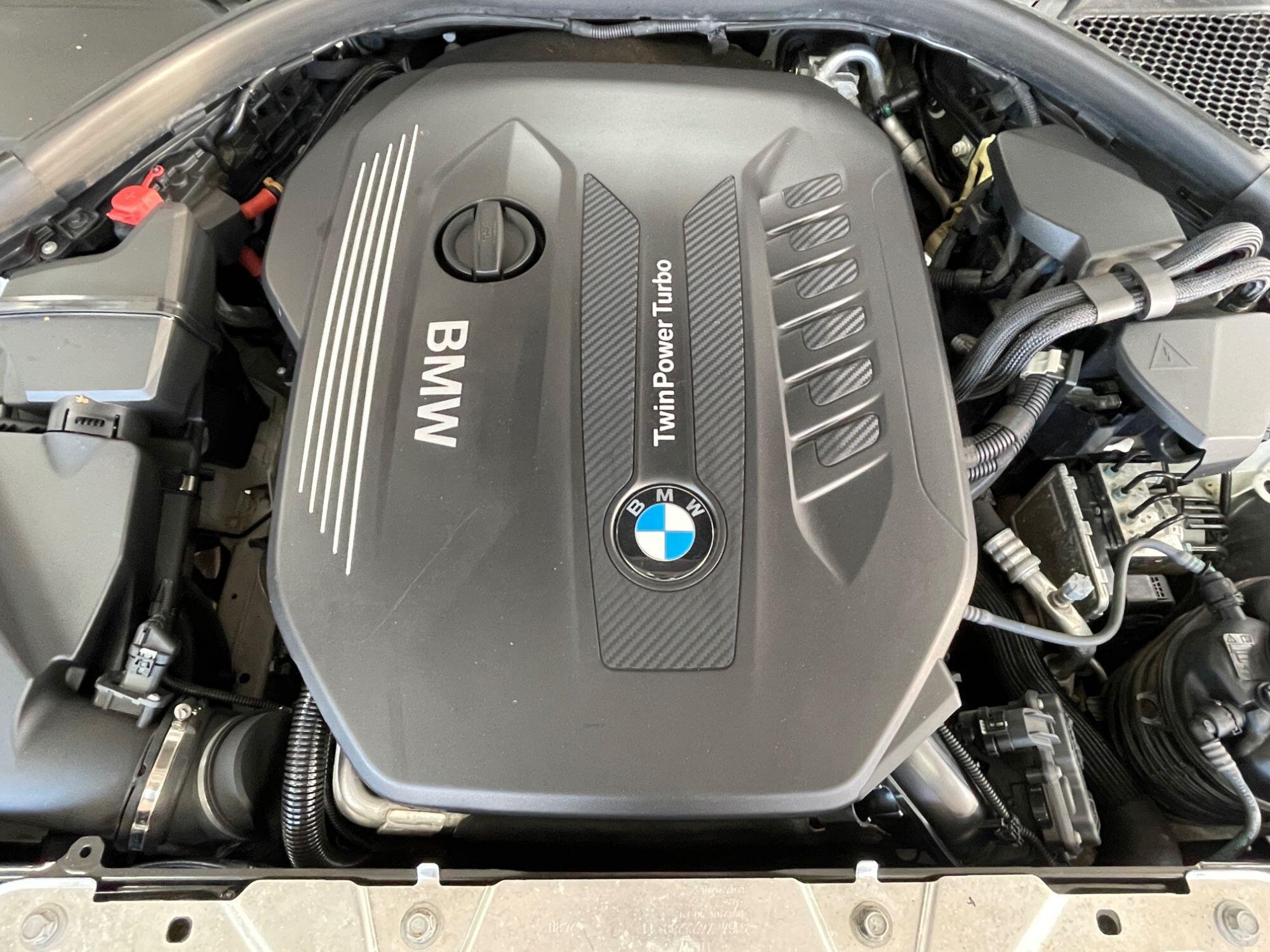 BMW 3 Series - Image 16