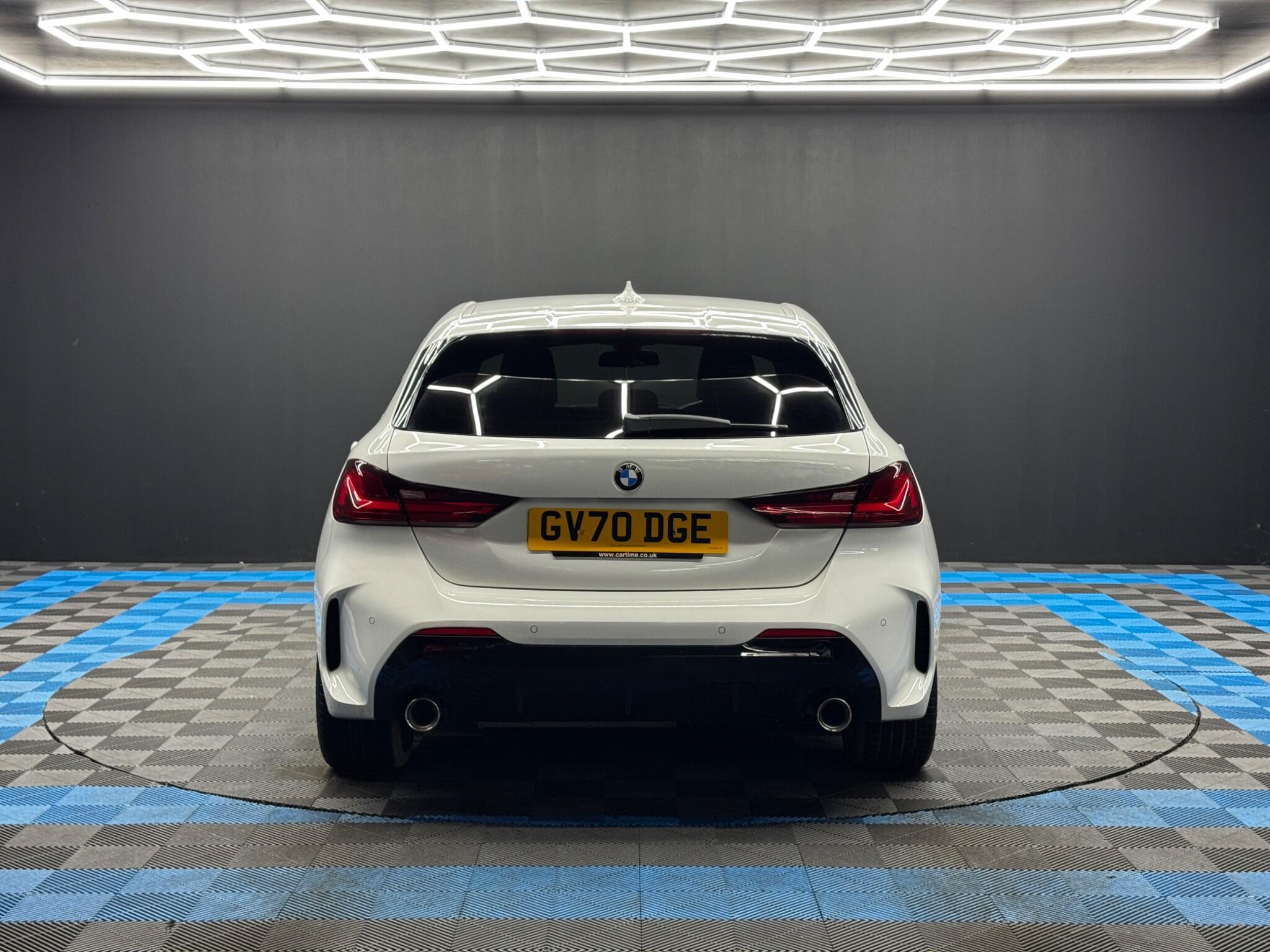 BMW 1 Series - Image 6