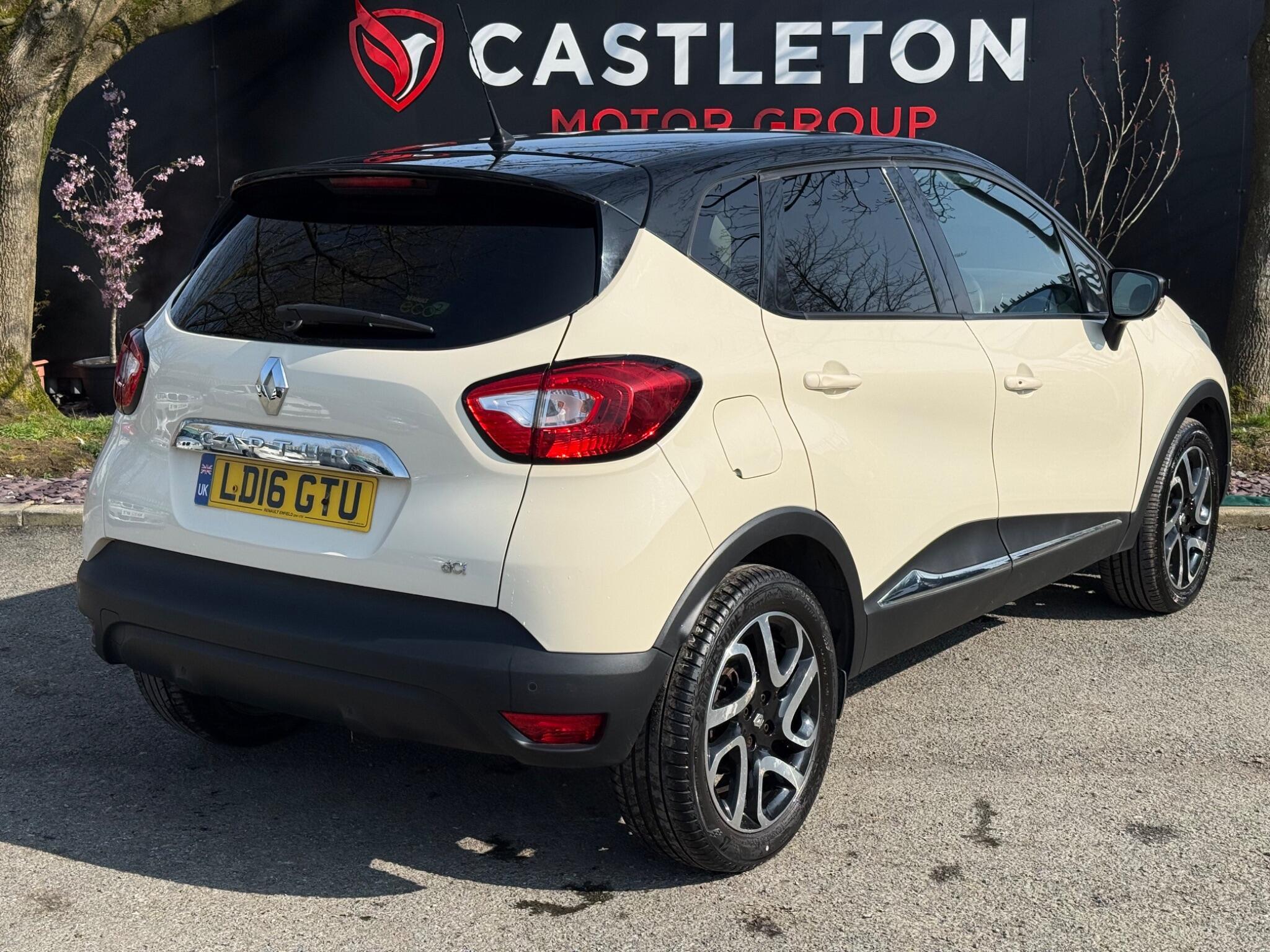 Renault Captur - Image 15