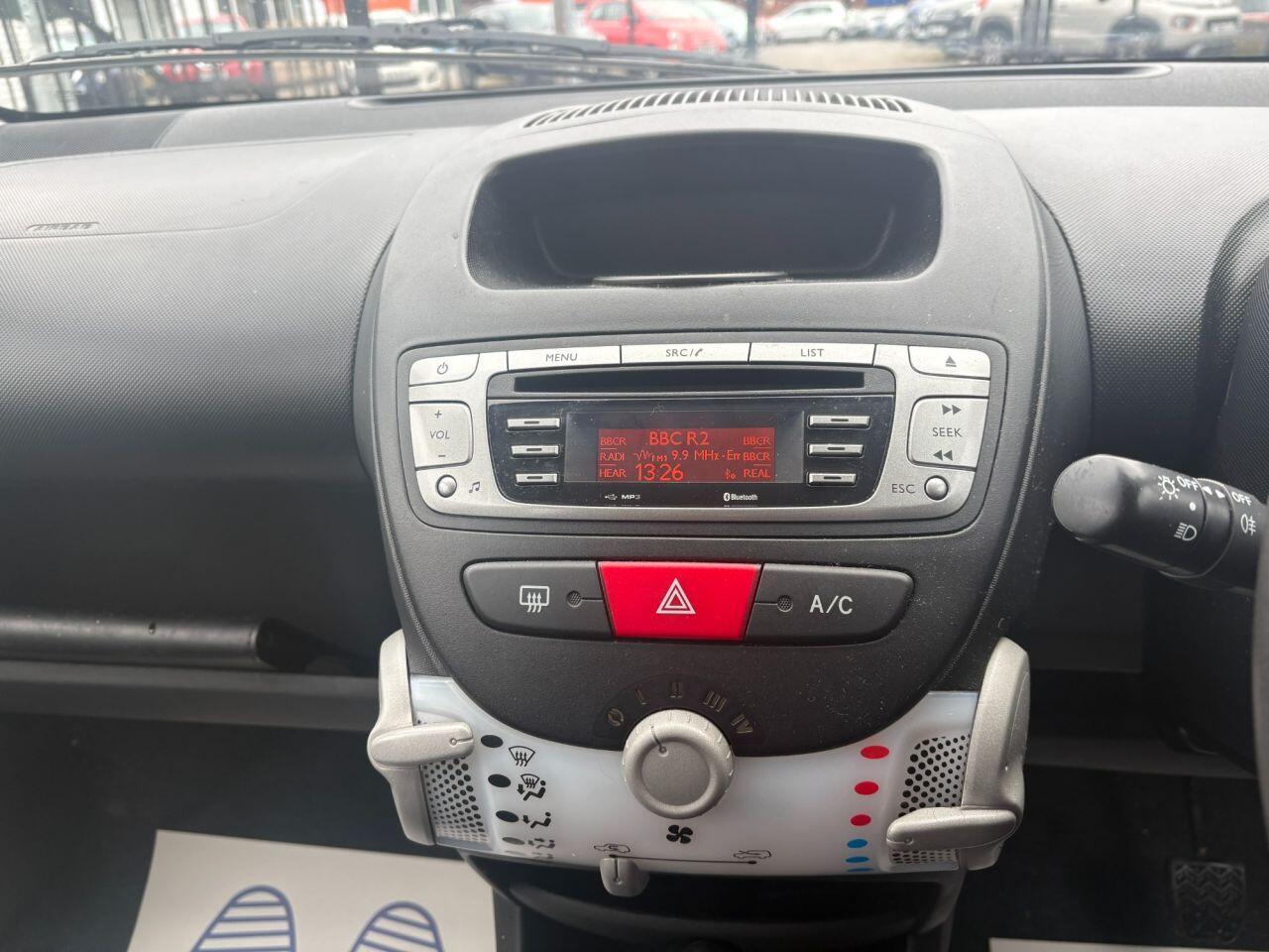 Toyota Aygo - Image 15