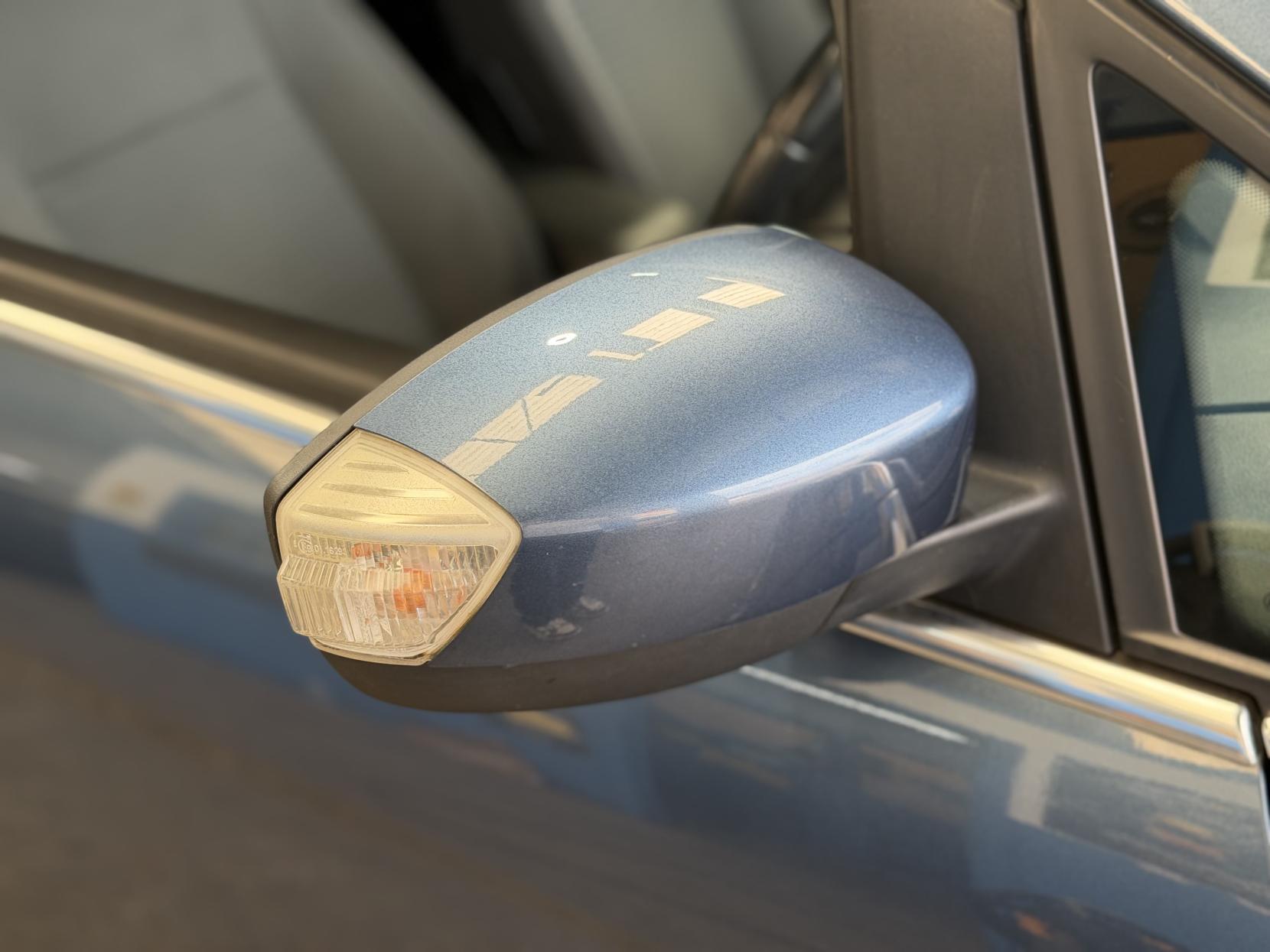Ford C-MAX - Image 18