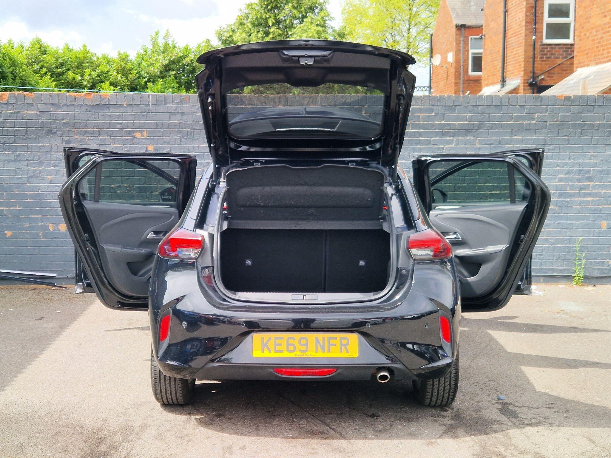 Vauxhall Corsa - Image 20