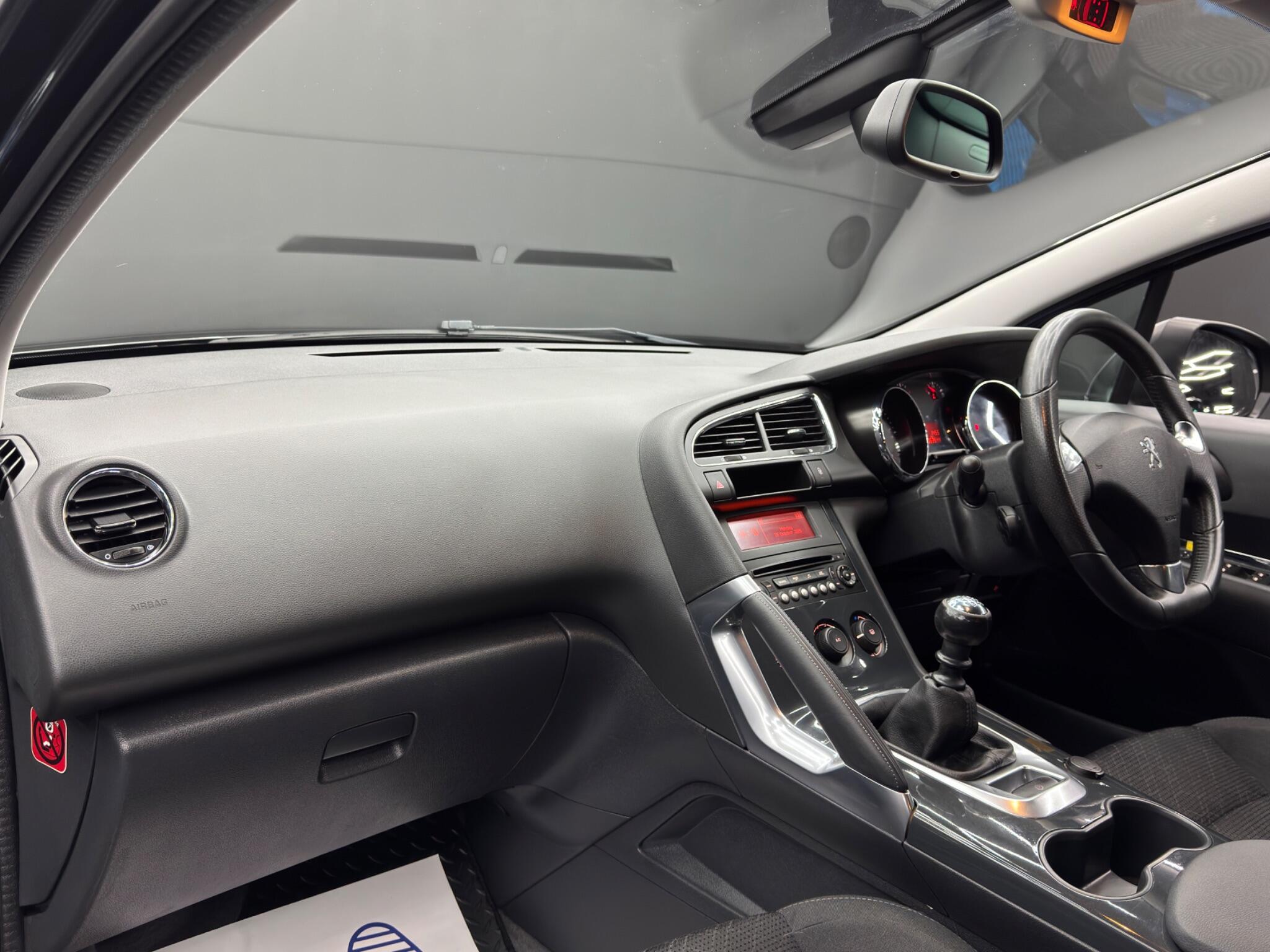 Peugeot 3008 - Image 11