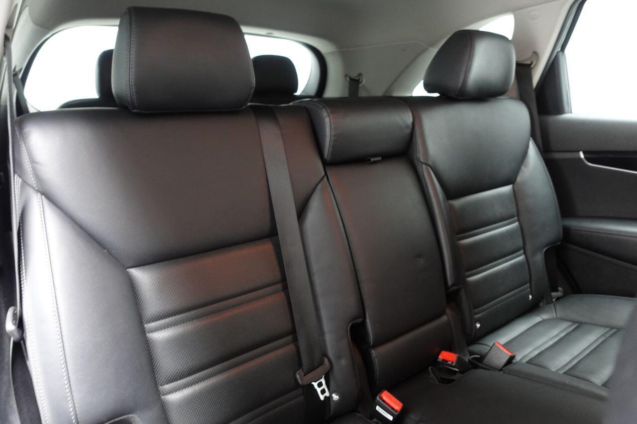 Kia Sorento - Image 17
