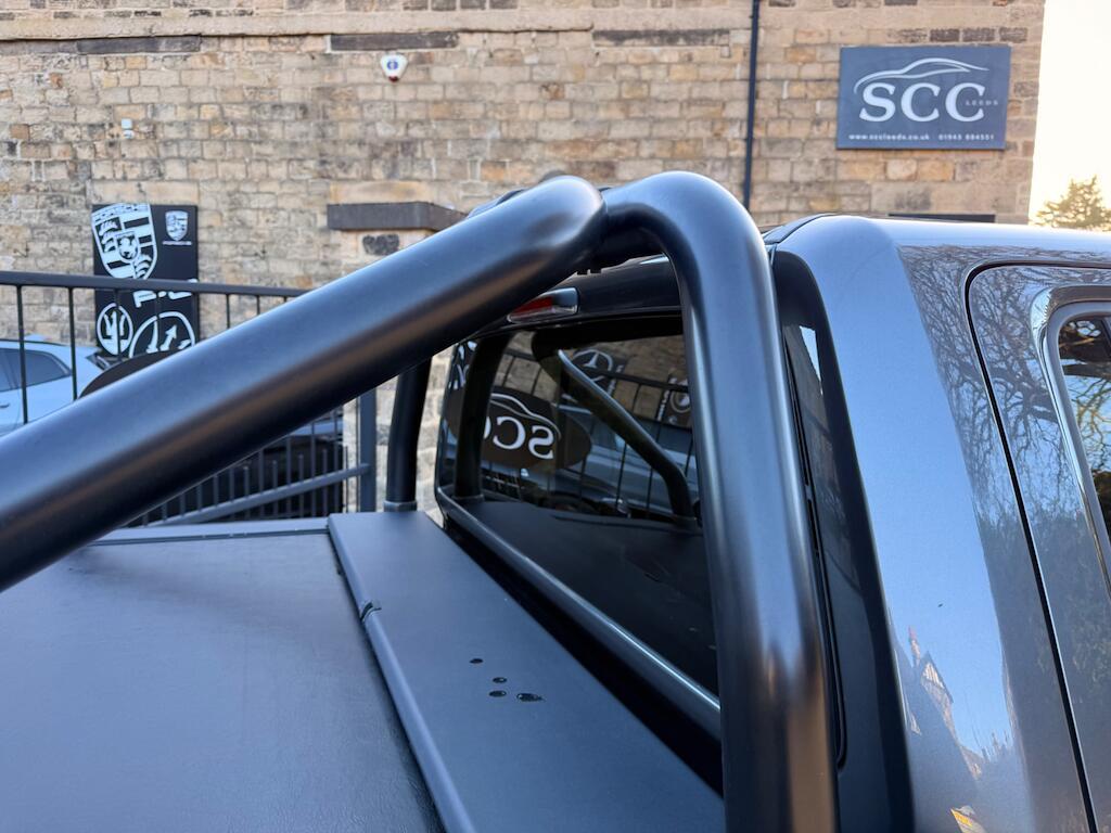 Volkswagen Amarok - Image 23