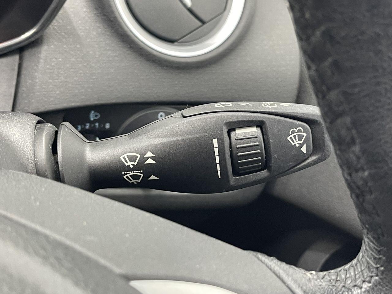 Ford Fiesta - Image 22