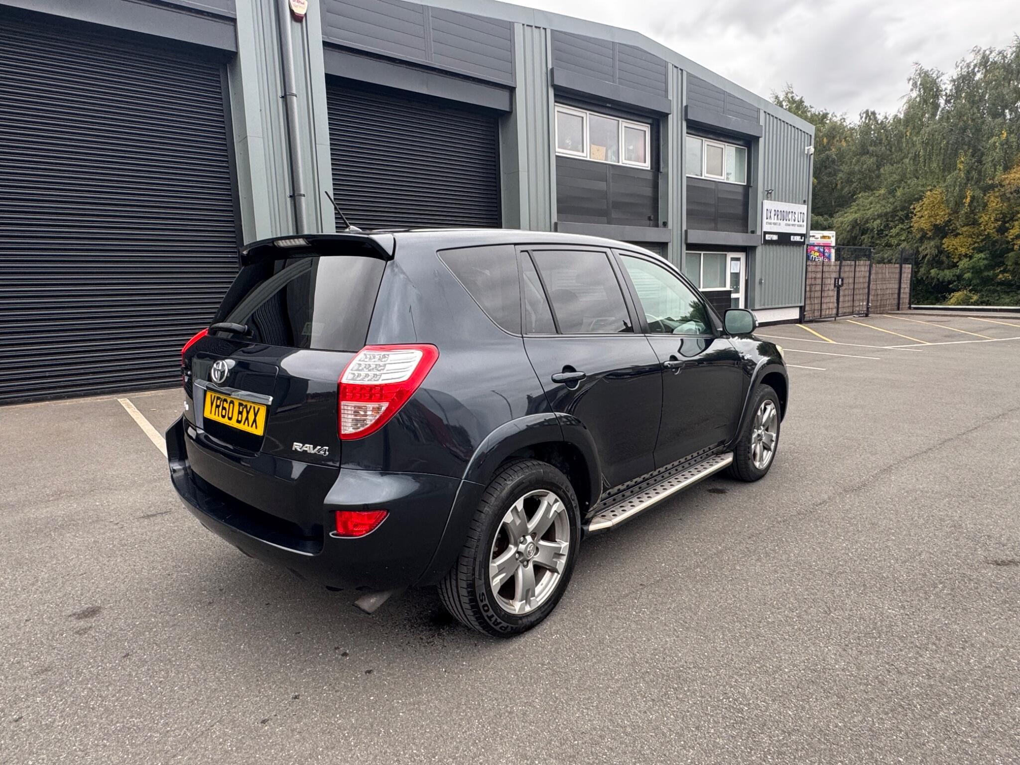 Toyota RAV4 - Image 19