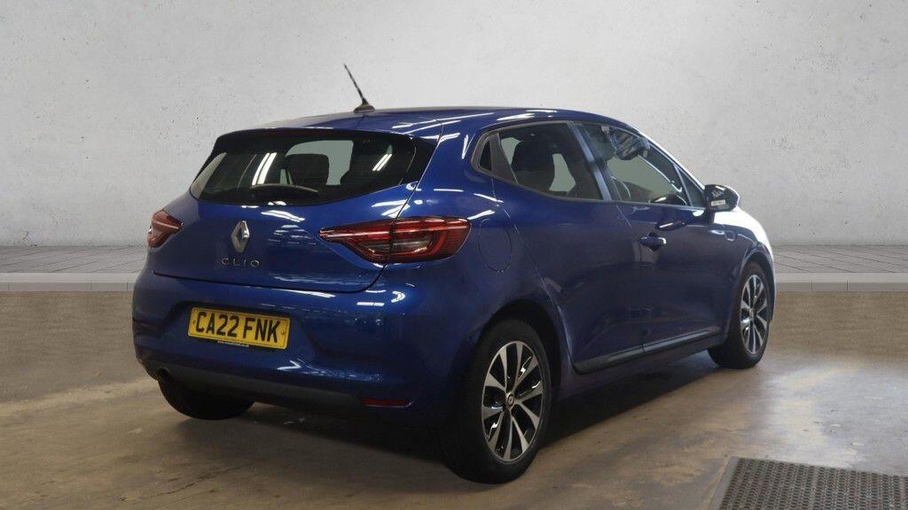 Renault Clio - Image 8