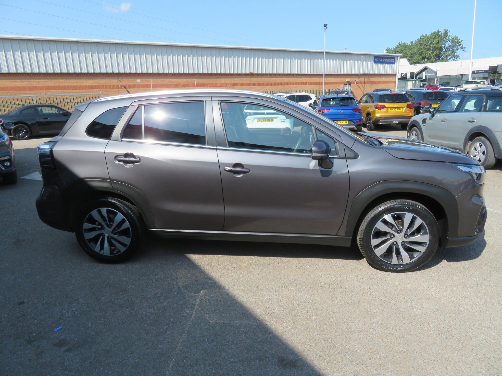 Suzuki S-Cross - Image 8