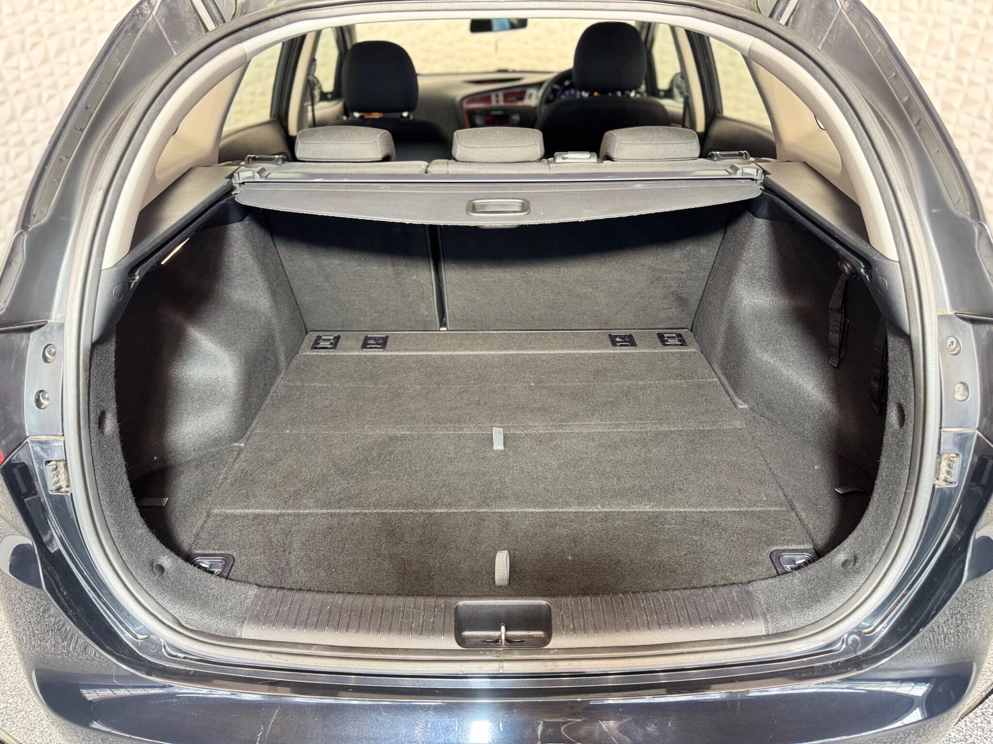 Kia ceed - Image 18