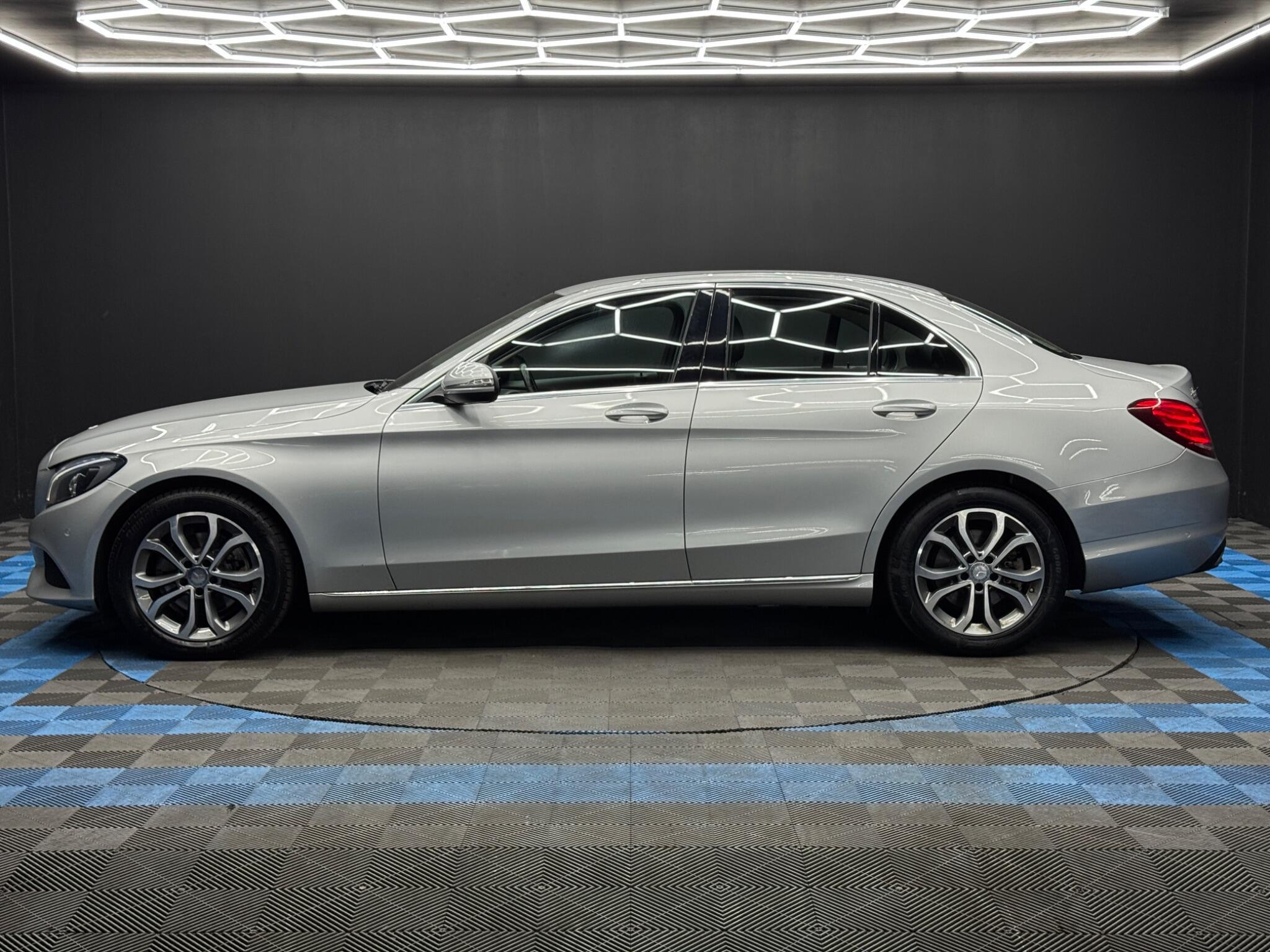 Mercedes C Class - Image 8