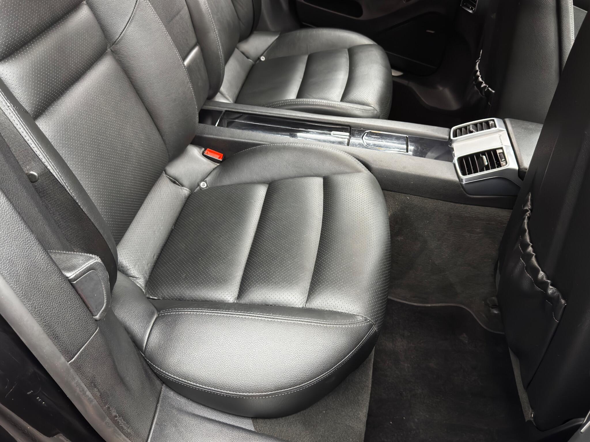 Porsche Panamera - Image 16