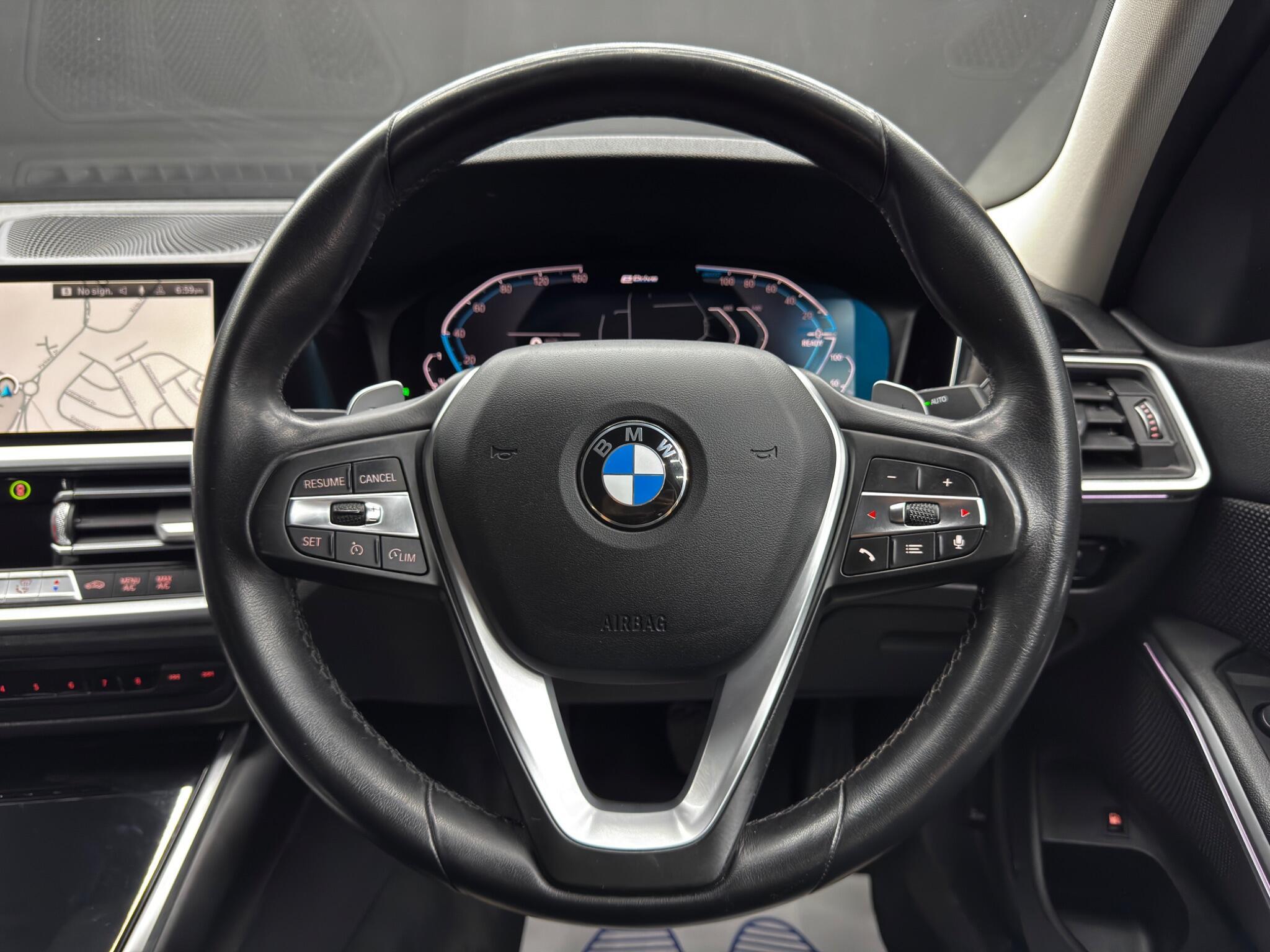 BMW 3 Series - Image 17