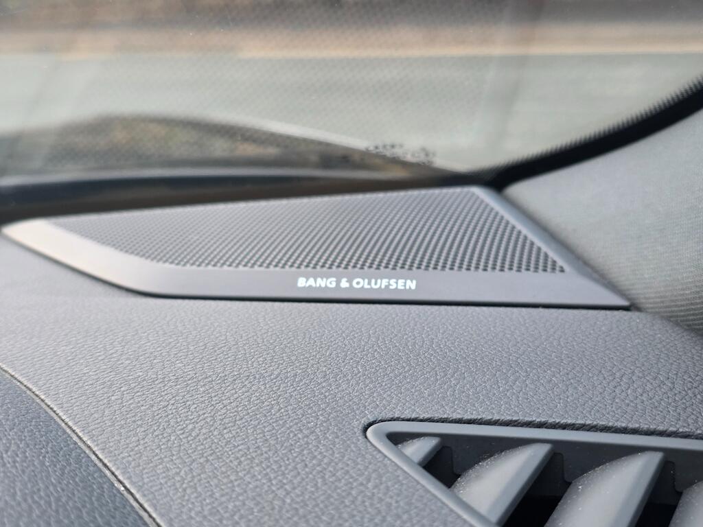 Audi RS Q3 - Image 51