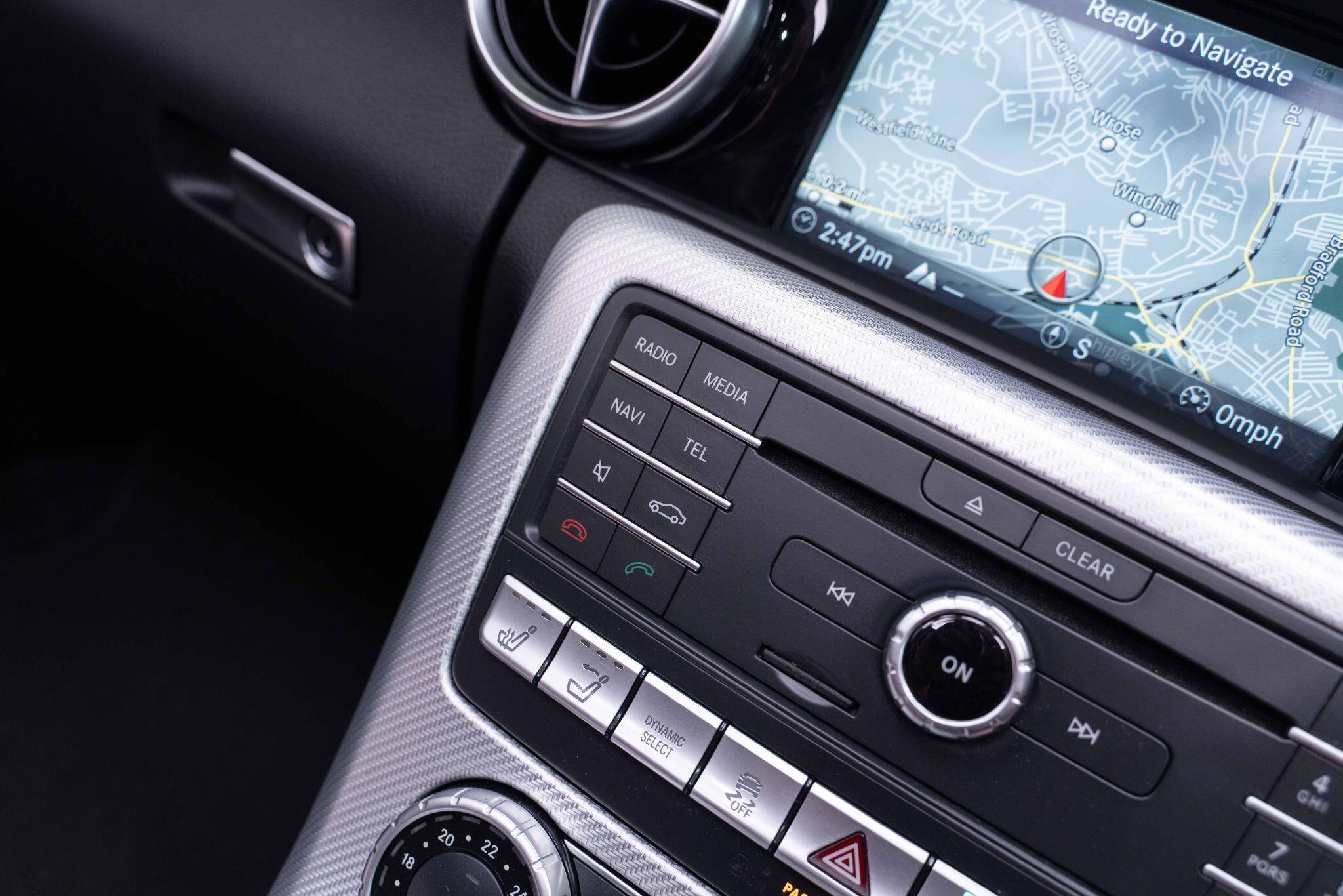 Mercedes SLC - Image 14