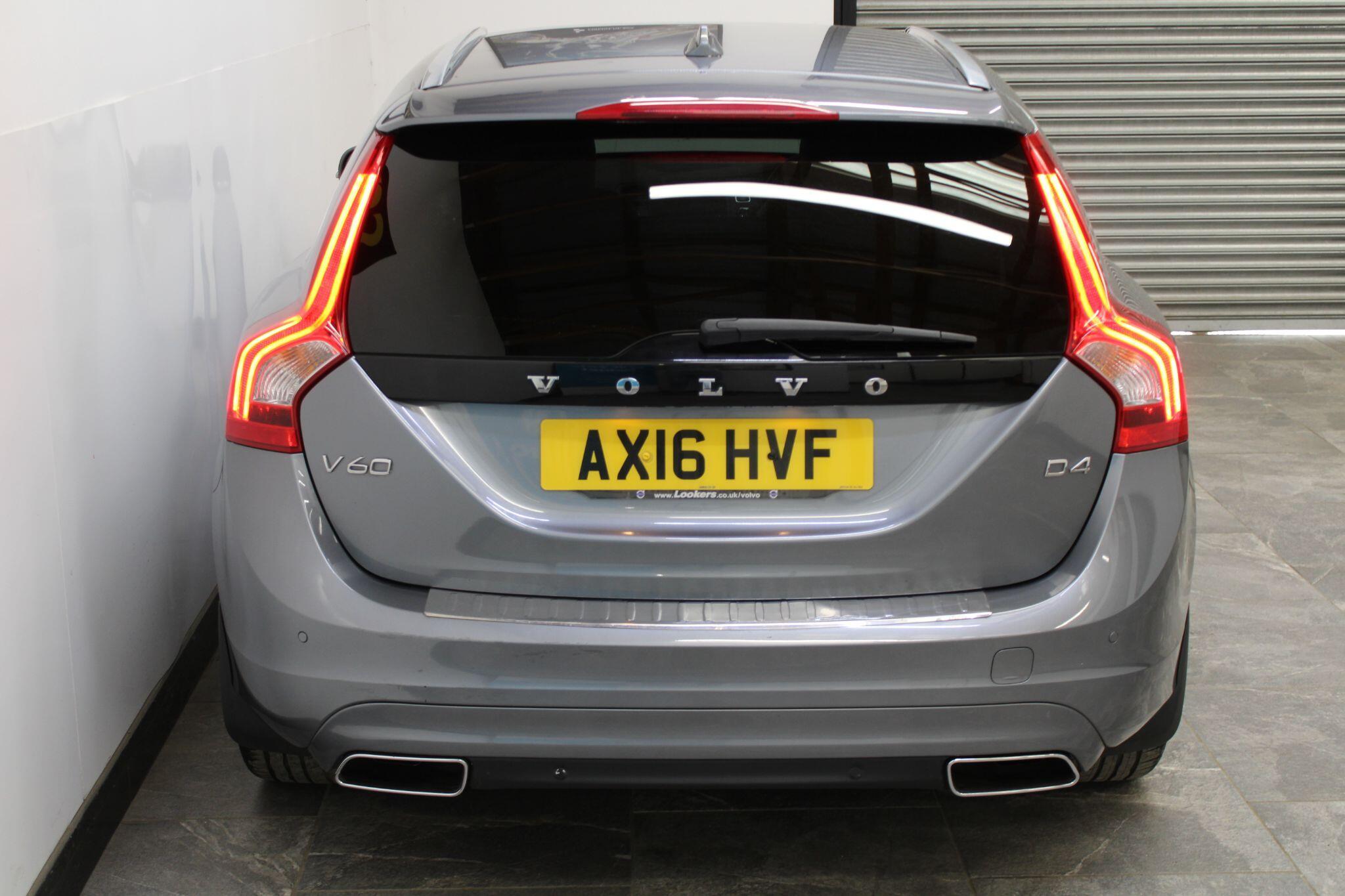 Volvo V60 - Image 14