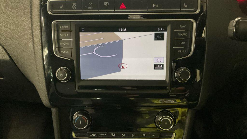 Volkswagen Polo - Image 2