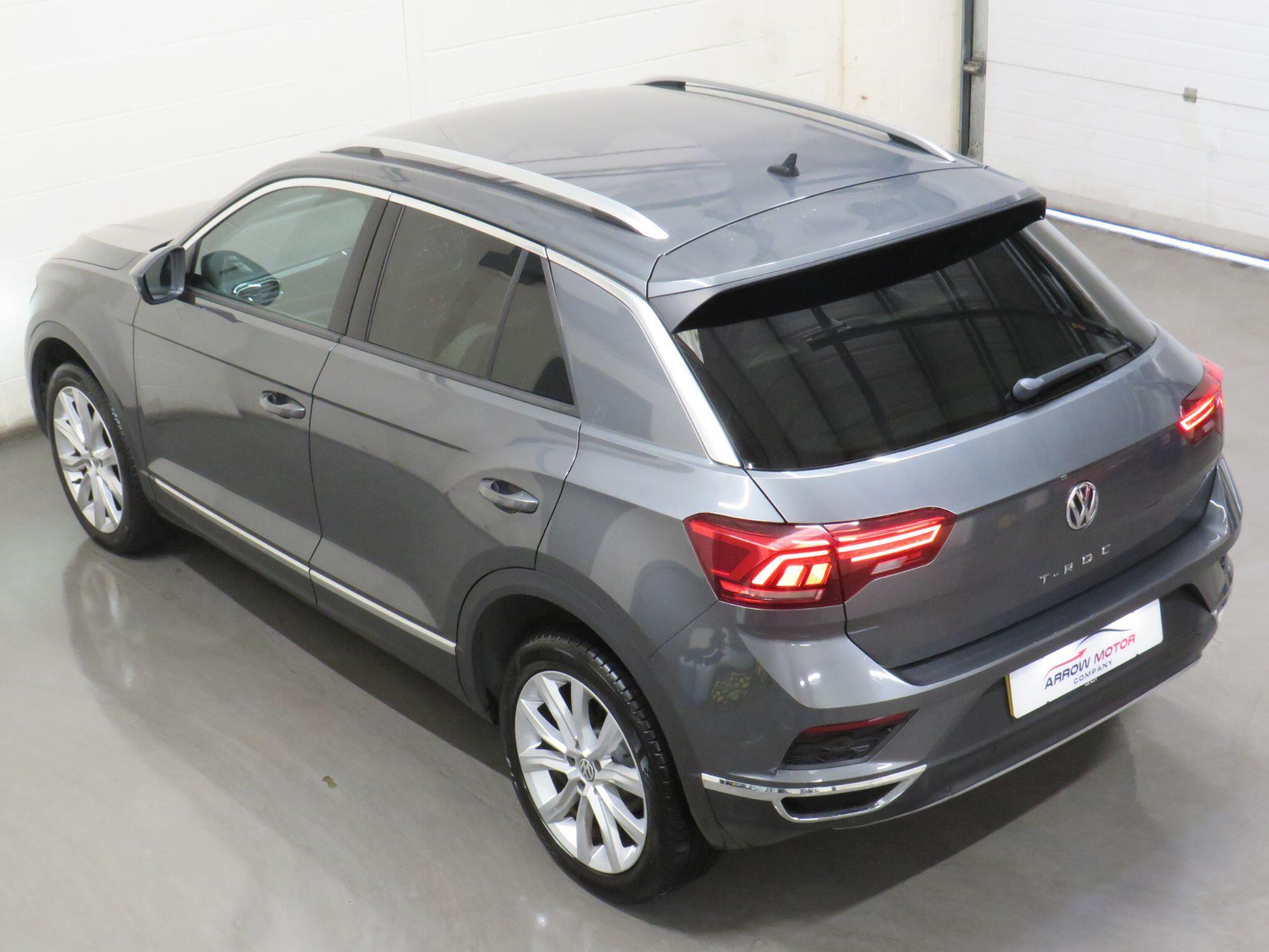 Volkswagen T-Roc - Image 7