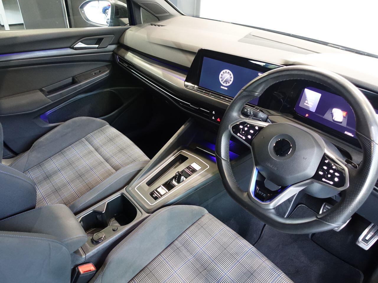 Volkswagen Golf - Image 2