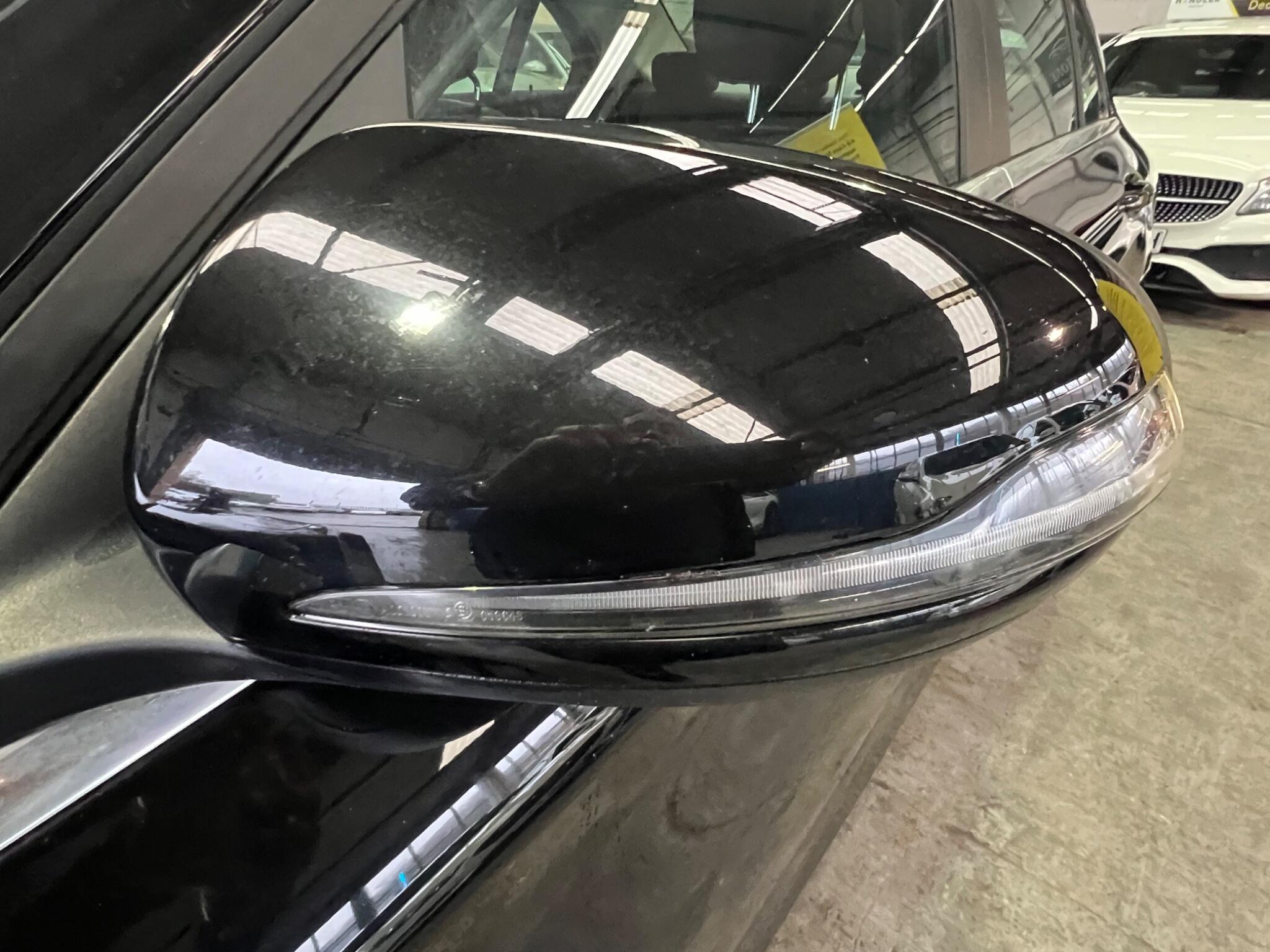 Mercedes C Class - Image 25