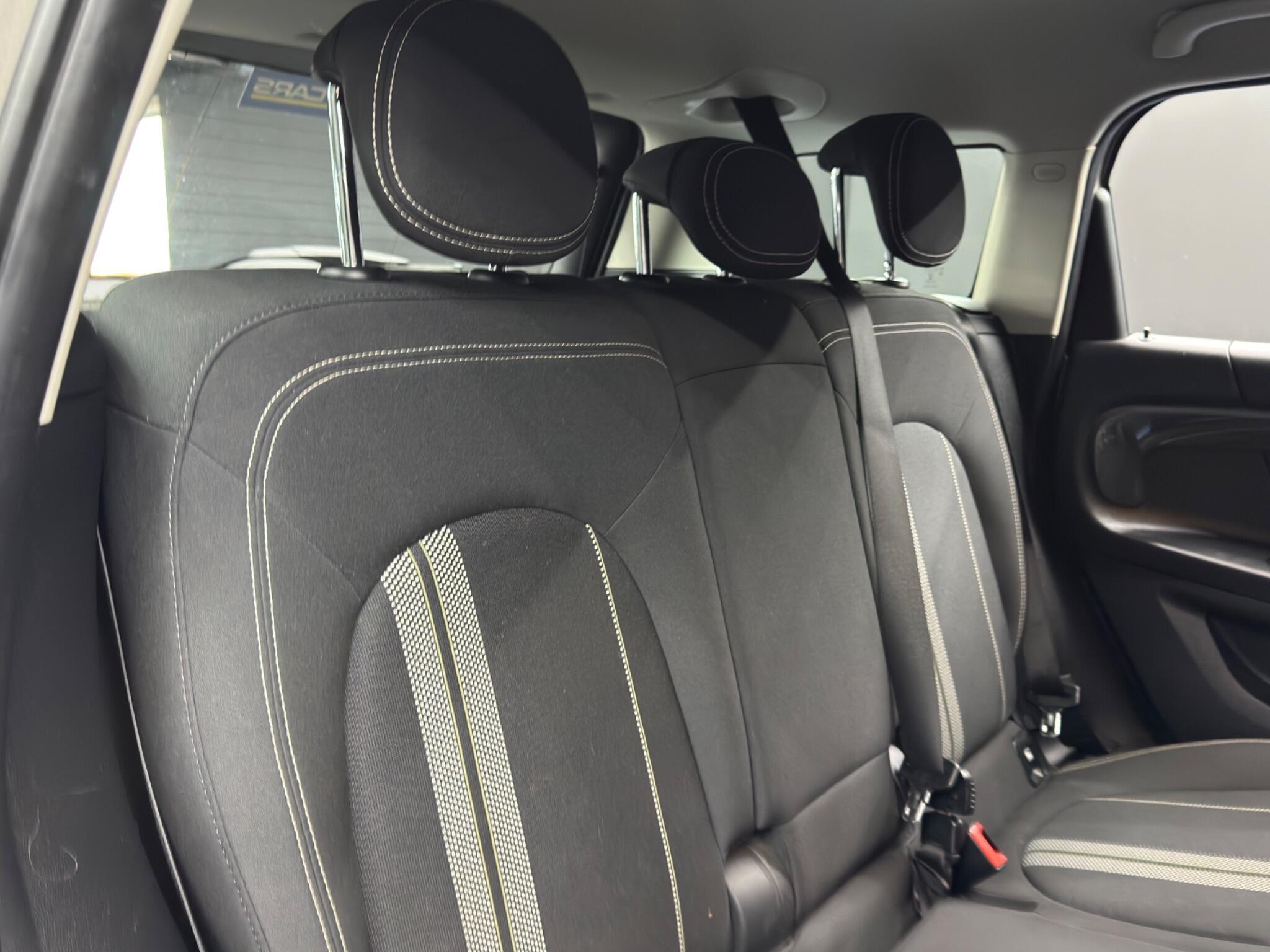 MINI Countryman - Image 15