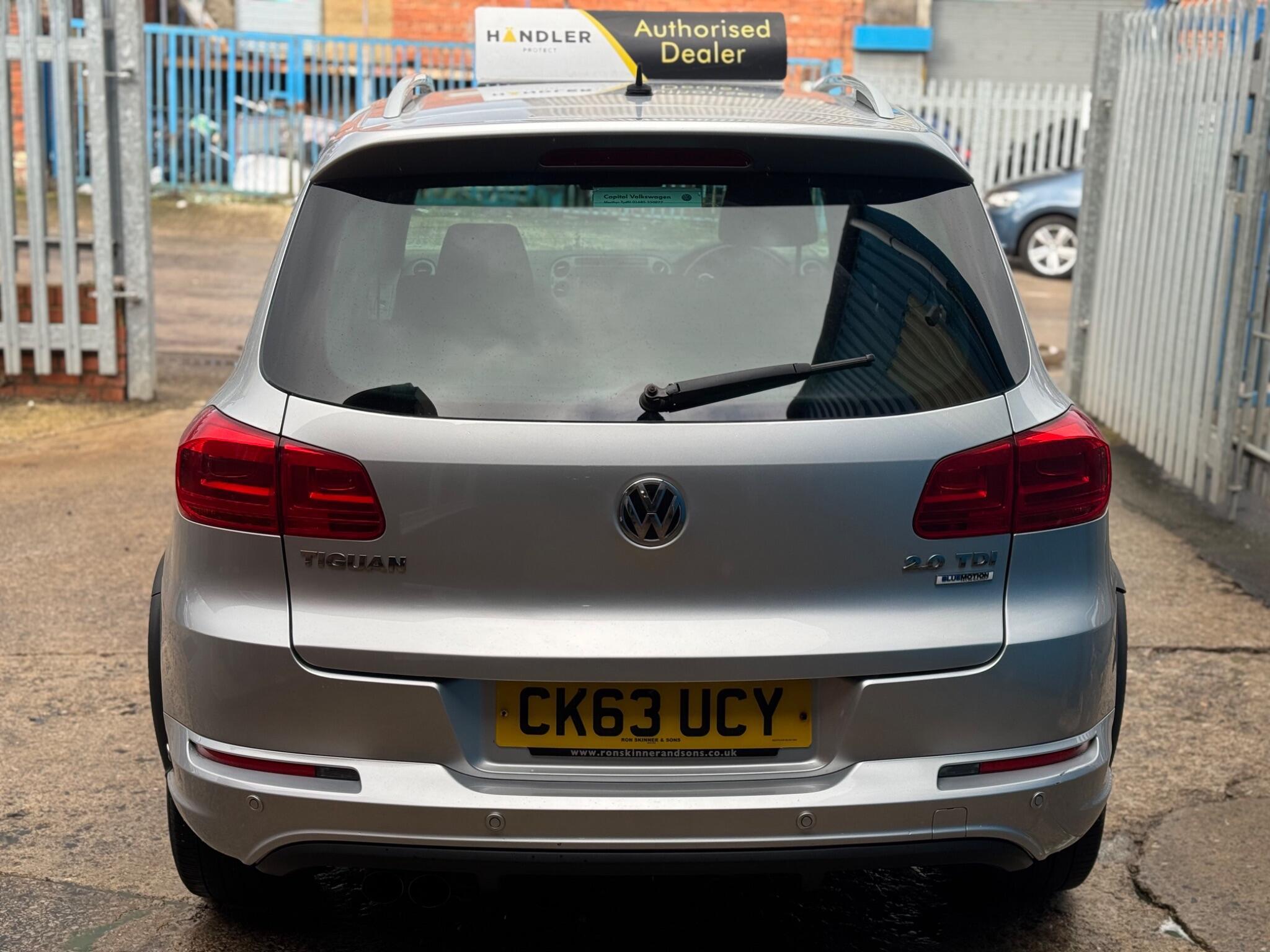 Volkswagen Tiguan - Image 19