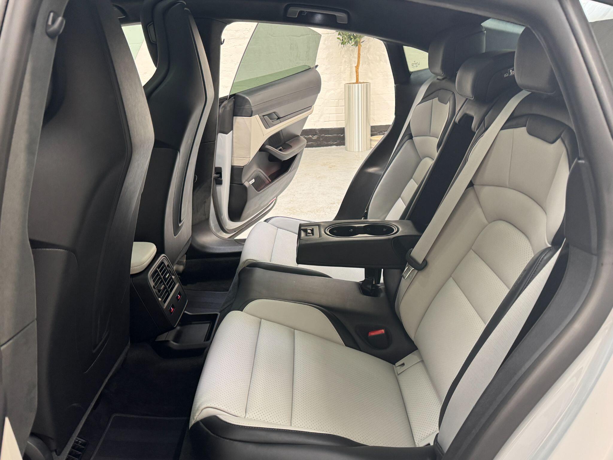 Porsche Taycan - Image 71