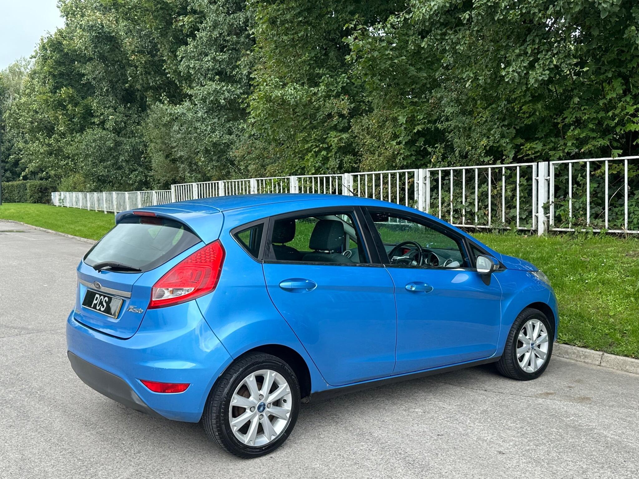 Ford Fiesta - Image 16