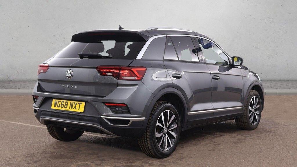 Volkswagen T-Roc - Image 4