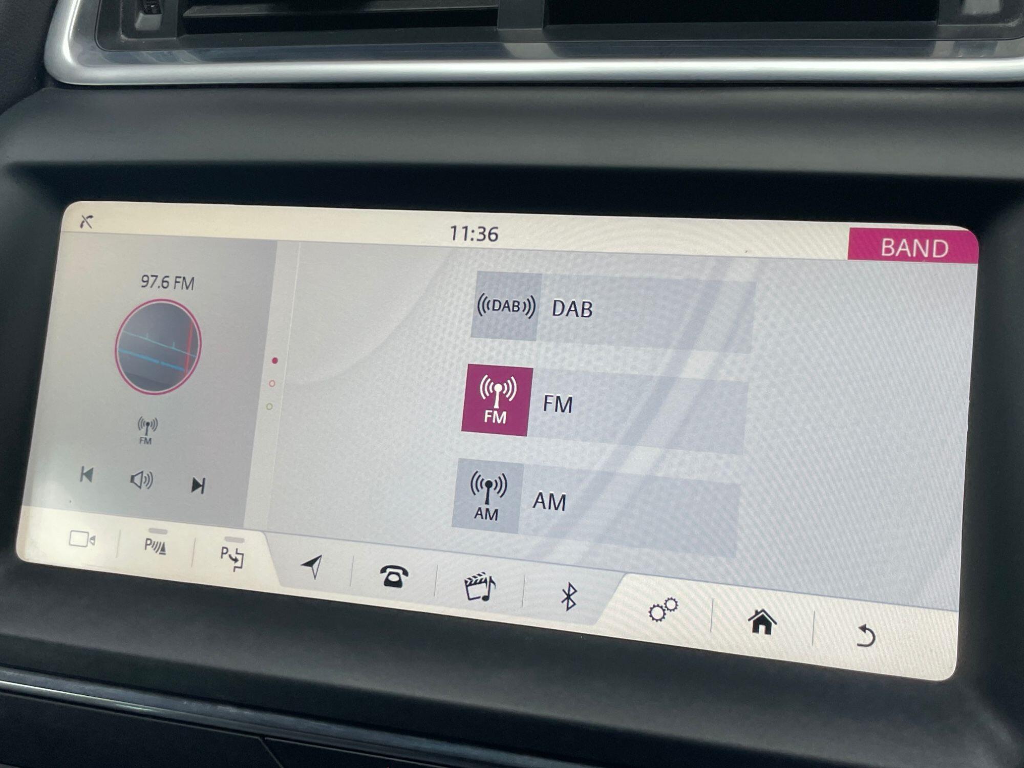 Jaguar E-Pace - Image 46