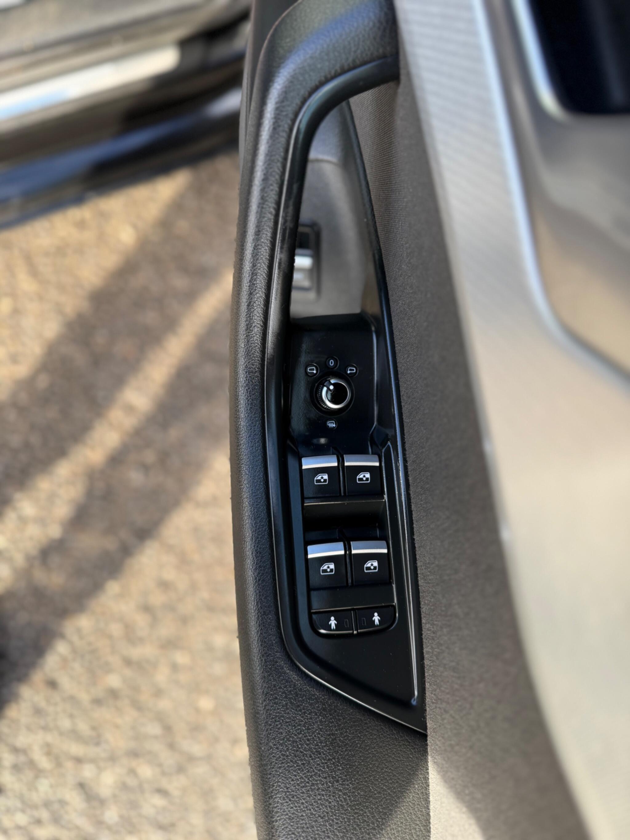 Audi A4 Avant - Image 47