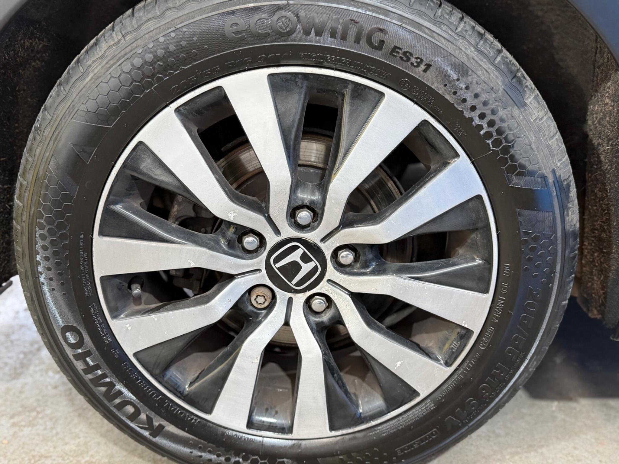 Honda Civic - Image 11