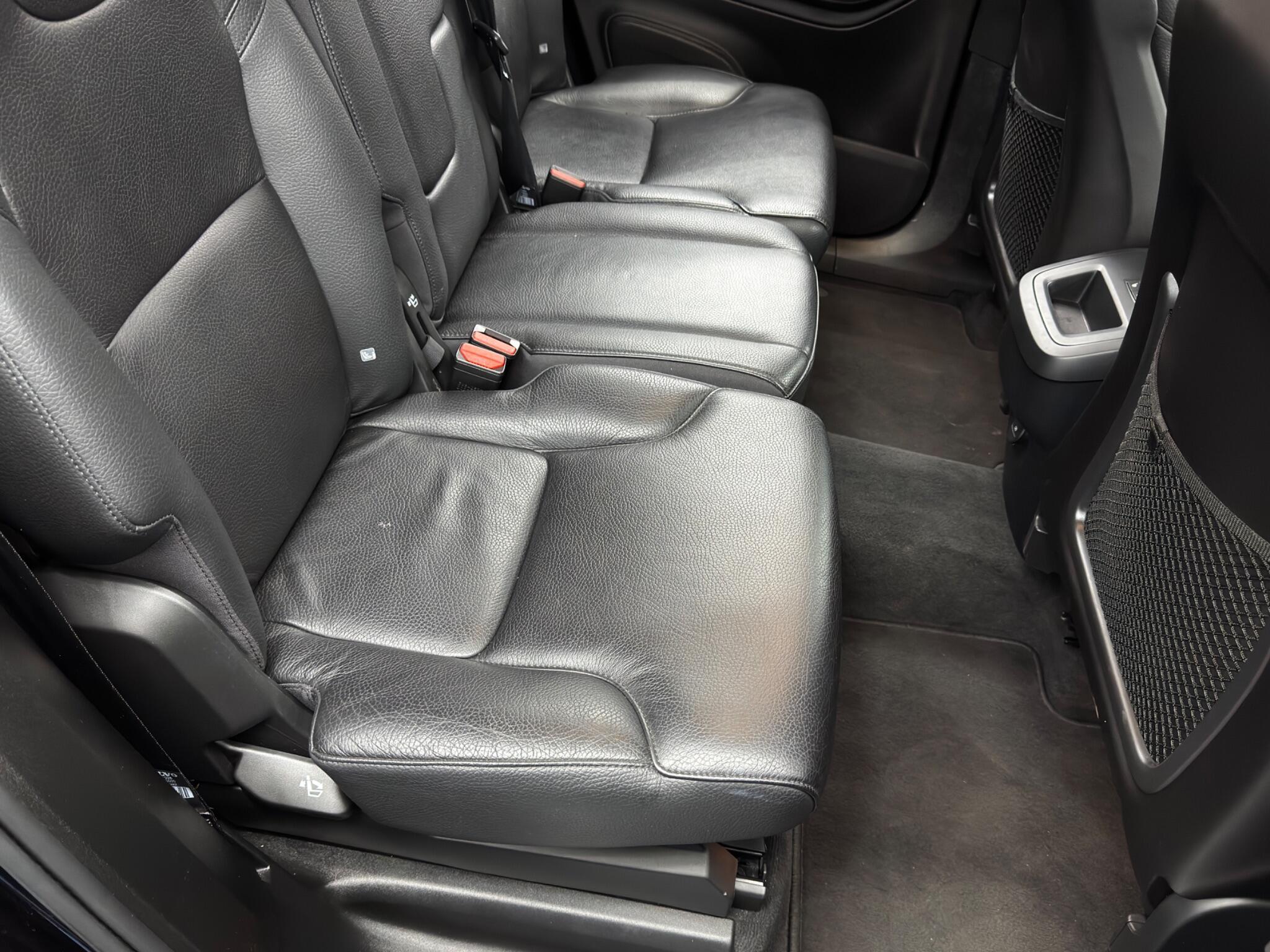 Volvo XC90 - Image 16